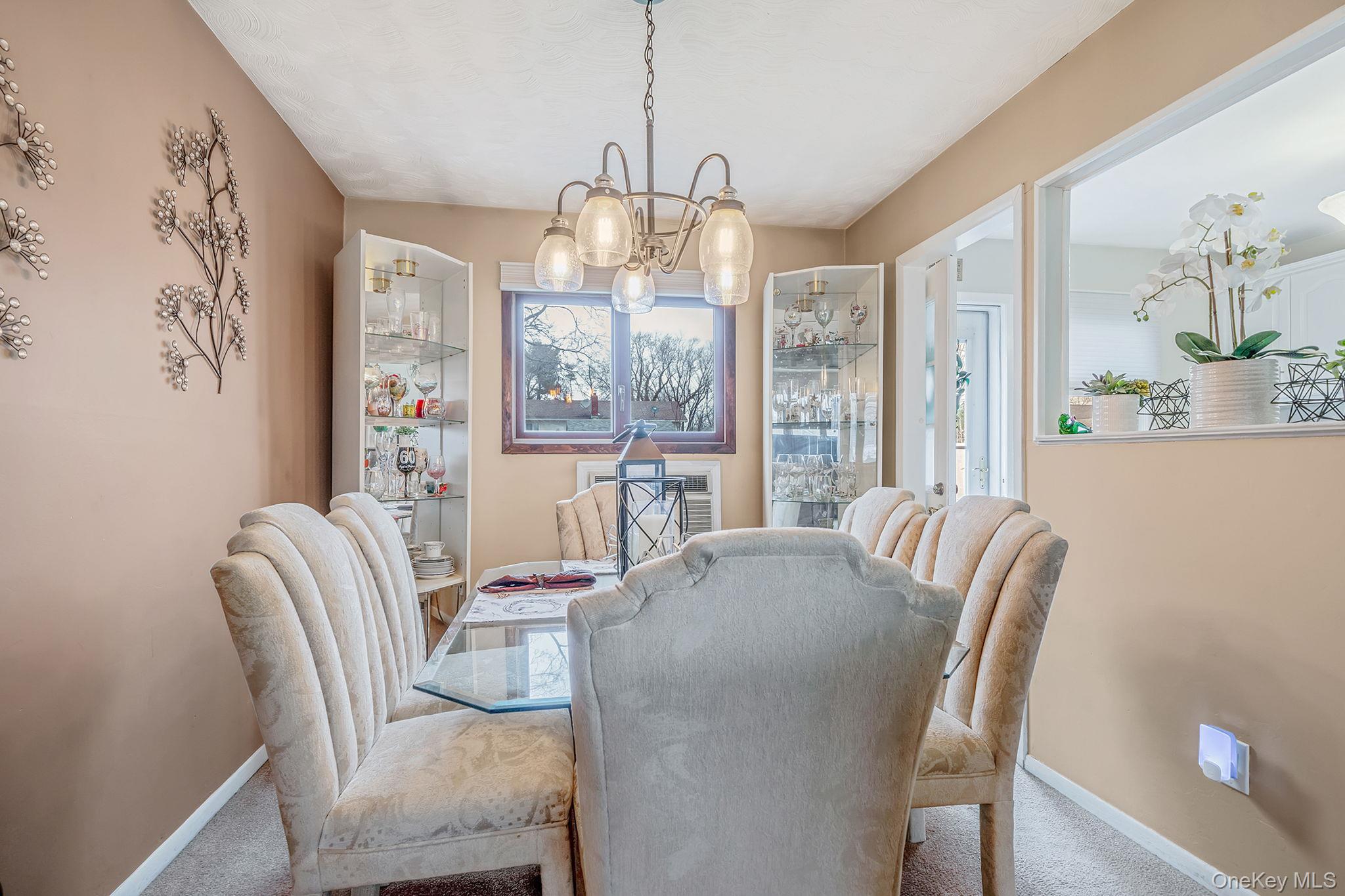 #7 photo, 141 Conerty Street, সাফোক কাউন্টি Brentwood , NY 11717