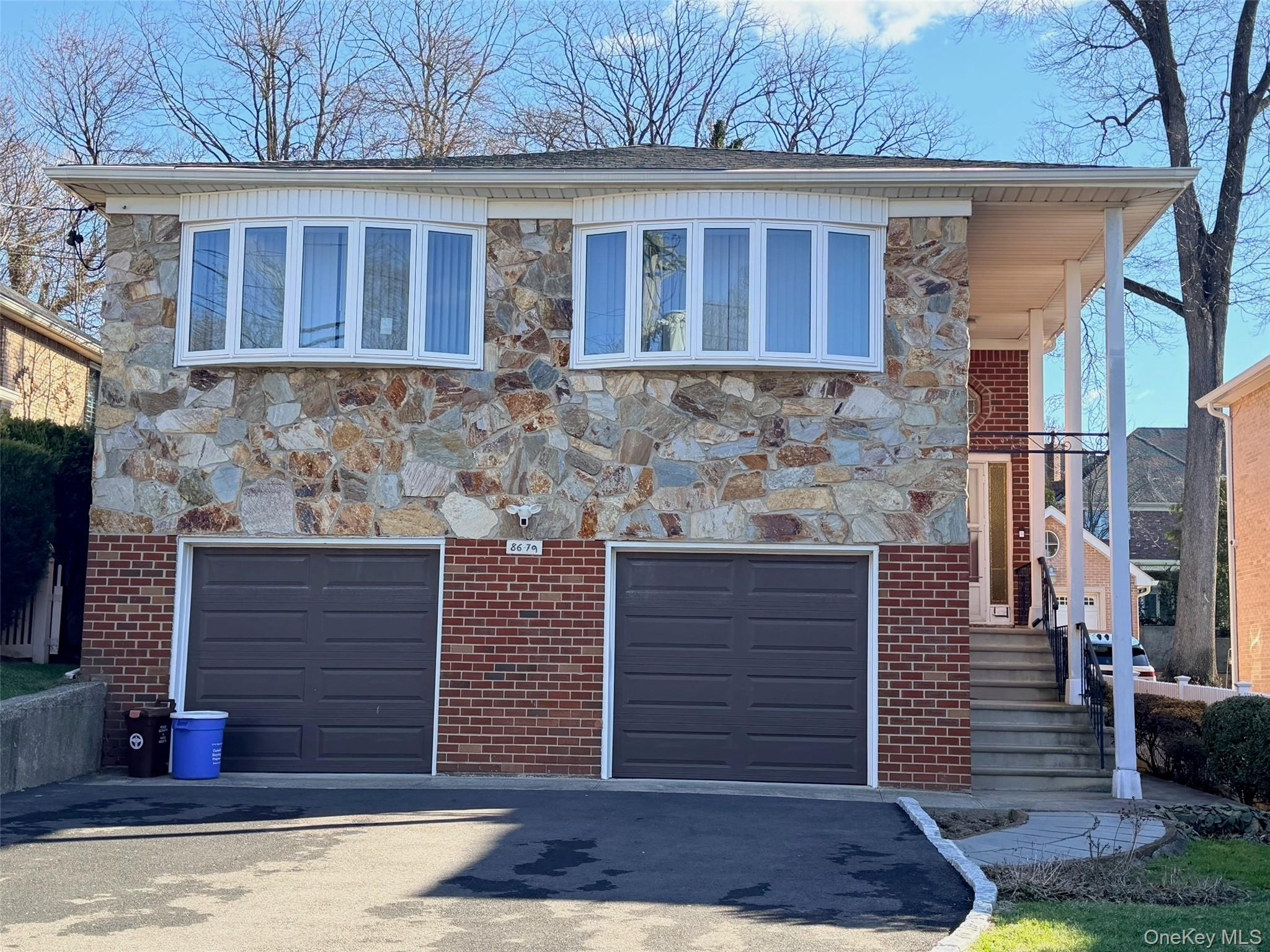 #1 photo, 86-79 Palo Alto Street, কুইন্‌স Jamaica Estates , NY 11423