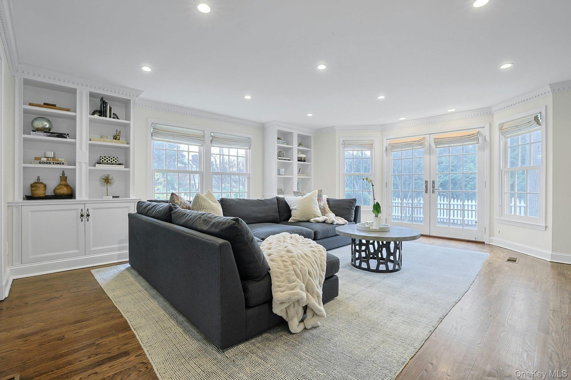 #7 photo, 250 Mamaroneck Road, Scarsdale , NY 10583