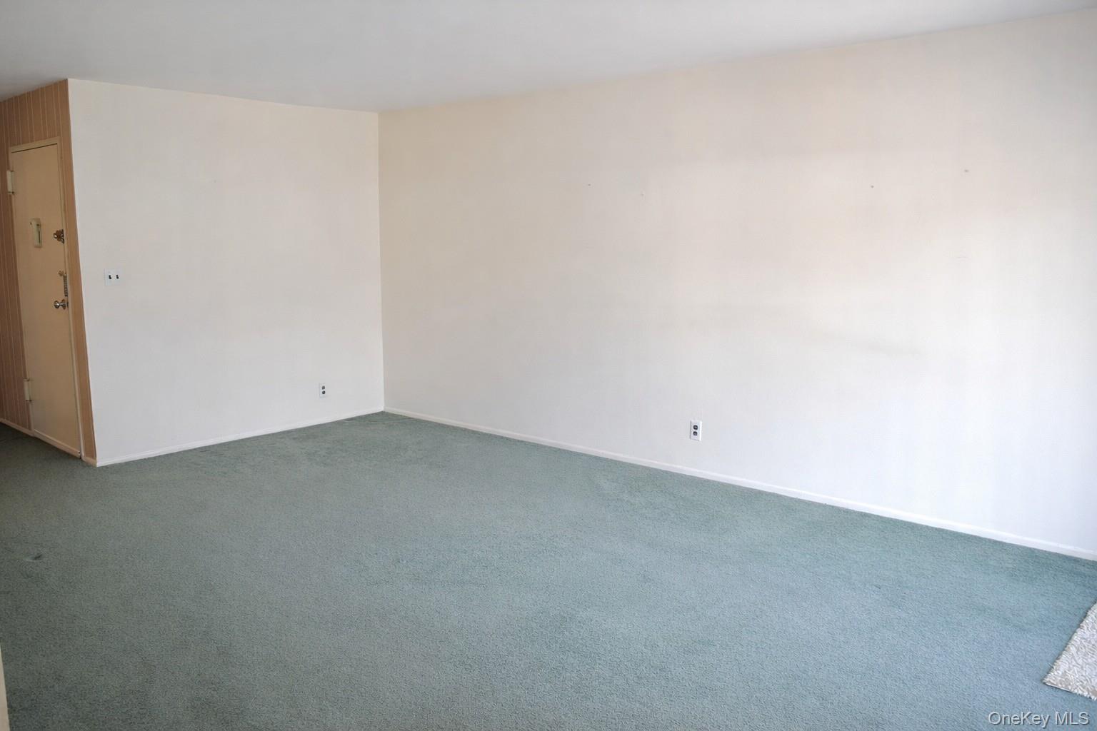 #7 photo, 10 Oakwood Terrace, New Windsor , NY 12553