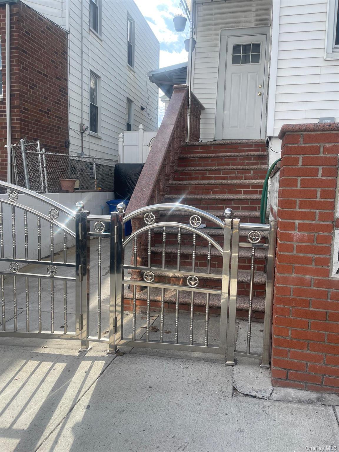 #5 photo, 7988 Cooper Avenue, Glendale , NY 11385