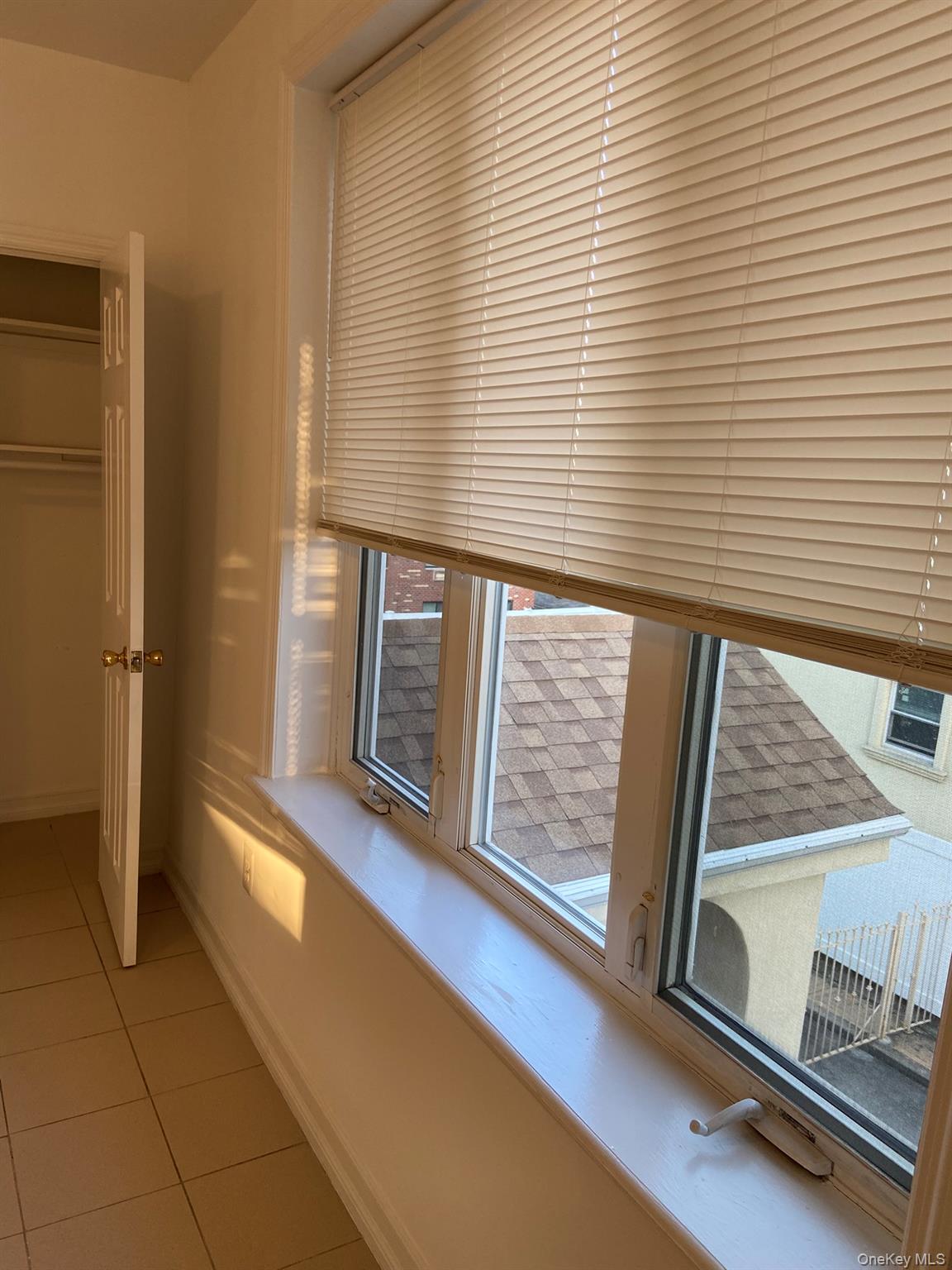 #6 photo, 3117 Buell Street, কুইন্‌স East Elmhurst , NY 11369