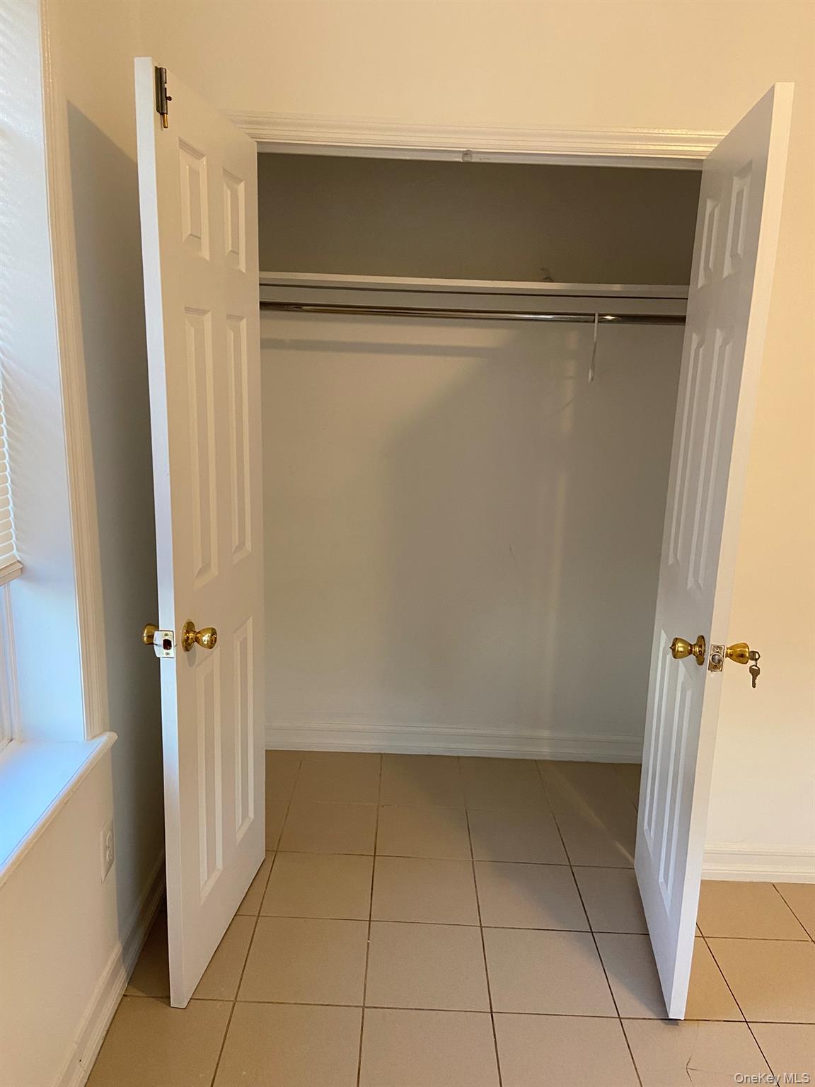 #7 photo, 3117 Buell Street, কুইন্‌স East Elmhurst , NY 11369