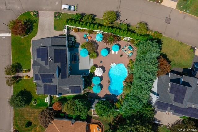 #14 photo, 1 Laurel Lane, מחוז סאפוק Holtsville , NY 11742