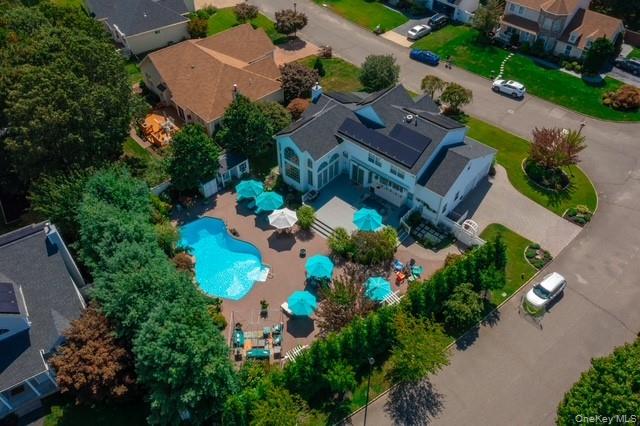 #16 photo, 1 Laurel Lane, מחוז סאפוק Holtsville , NY 11742