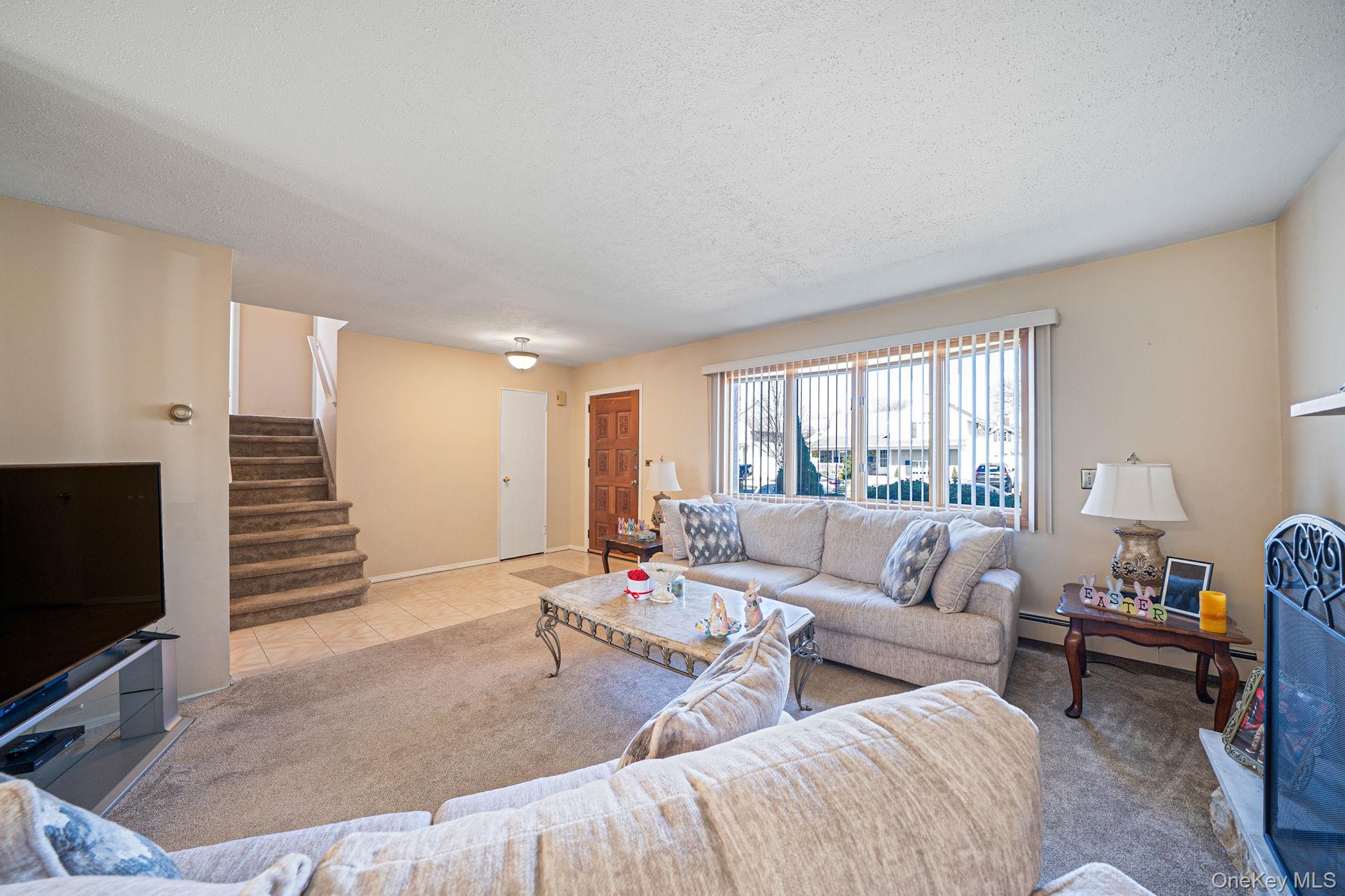 #12 photo, 12 Rutland Road, ナッソー郡 Massapequa , NY 11758