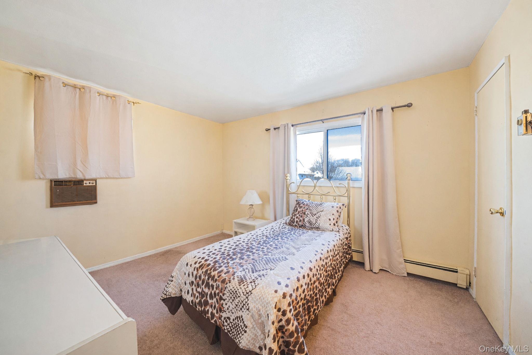 #14 photo, 12 Rutland Road, ナッソー郡 Massapequa , NY 11758