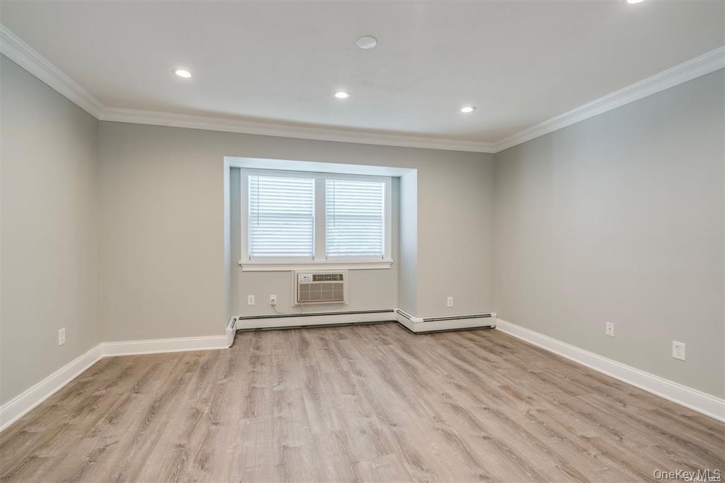 #5 photo, 190 Millard Avenue, West Babylon , NY 11704