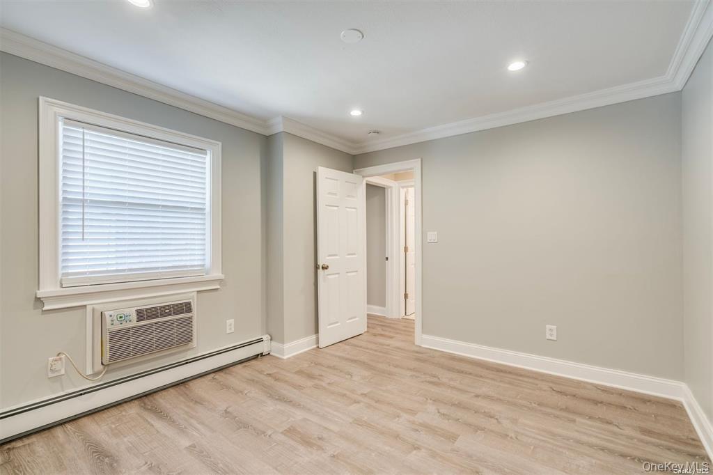 #7 photo, 190 Millard Avenue, West Babylon , NY 11704