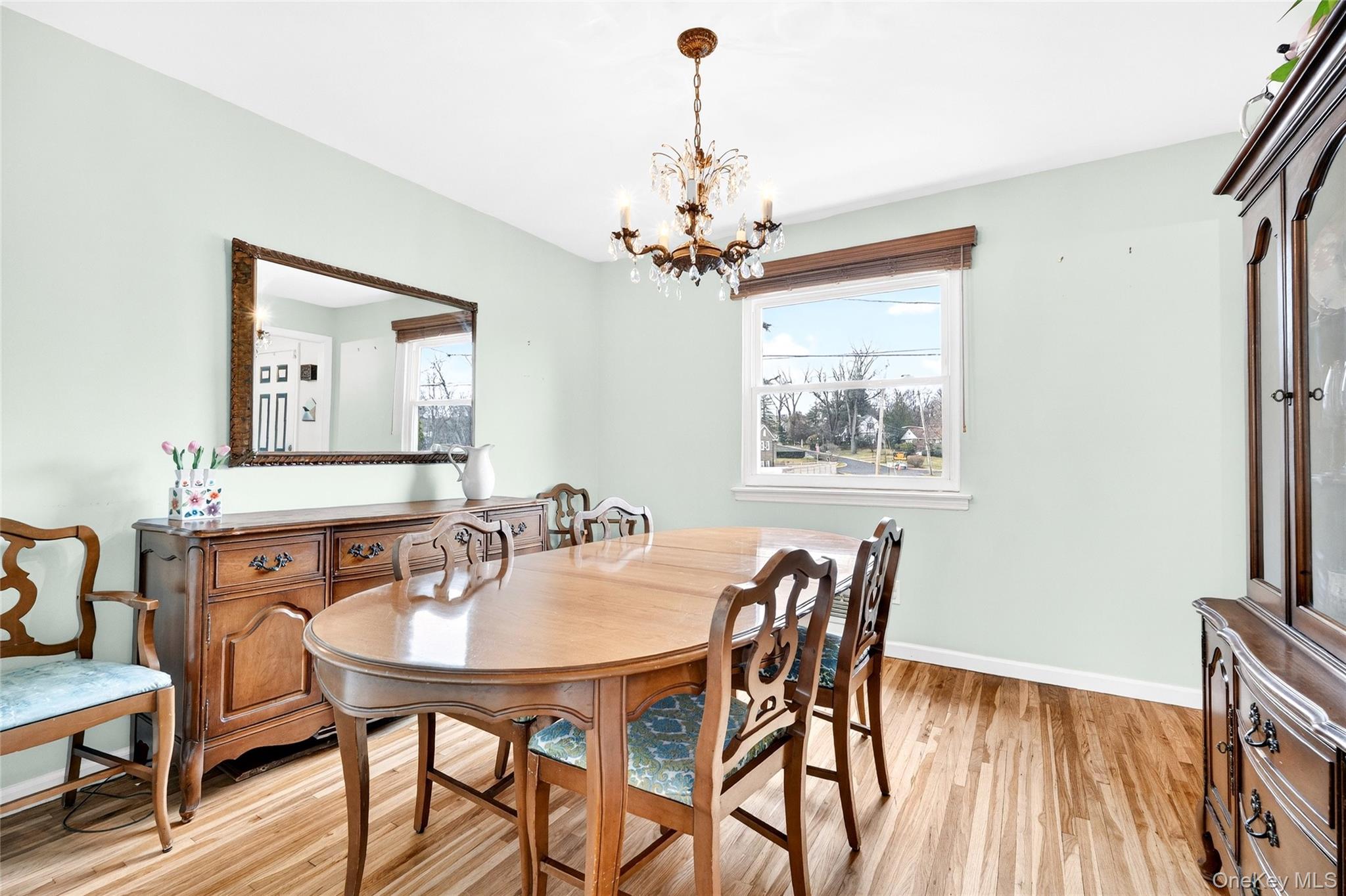 #11 photo, 959 Hartsdale Road, White Plains , NY 10607