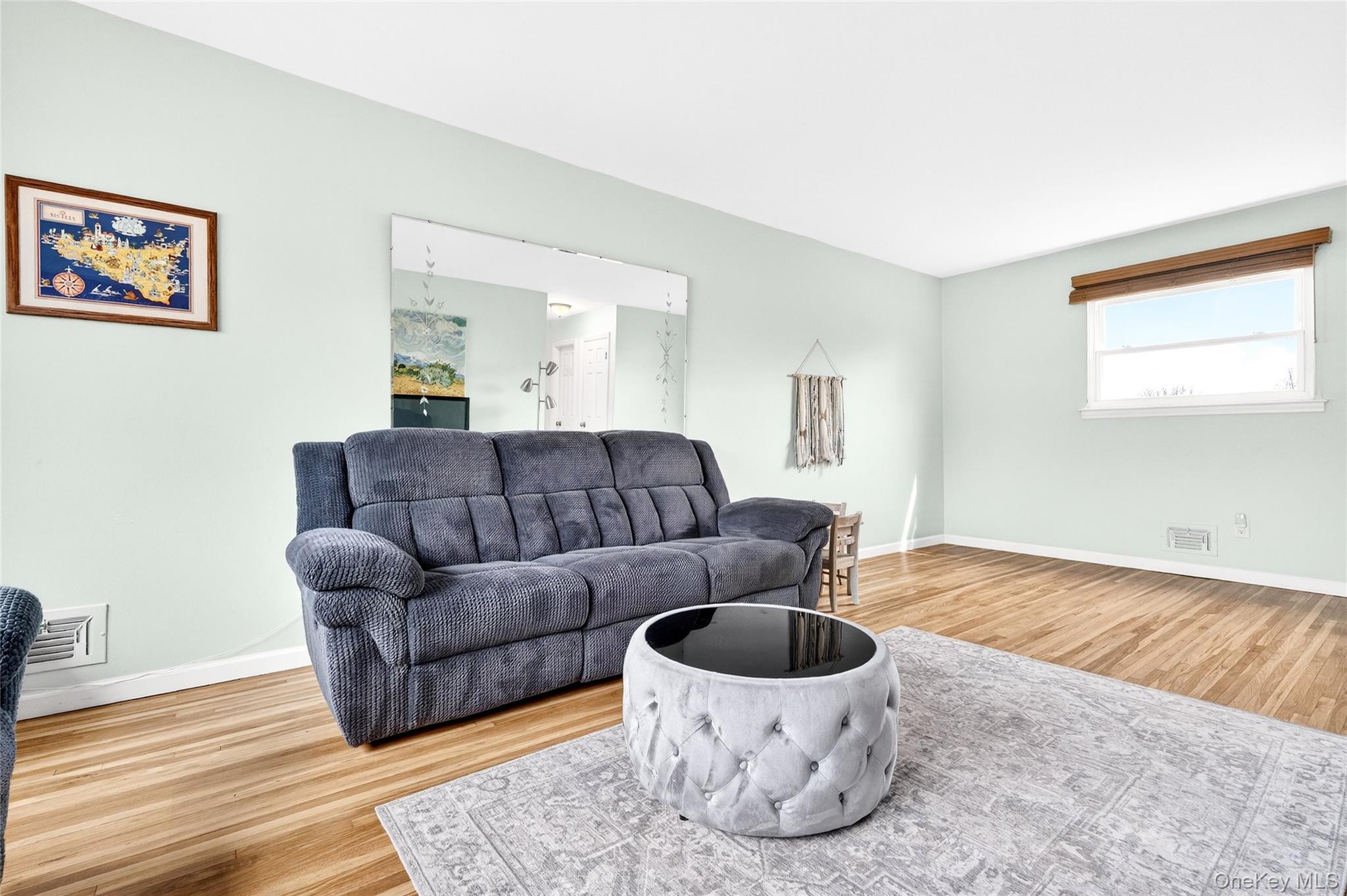 #13 photo, 959 Hartsdale Road, White Plains , NY 10607