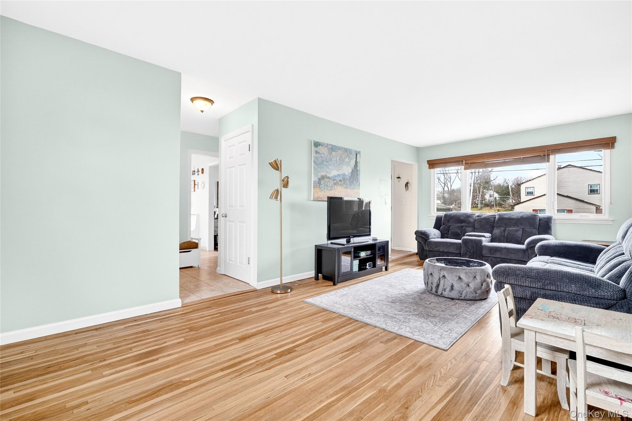 #14 photo, 959 Hartsdale Road, White Plains , NY 10607