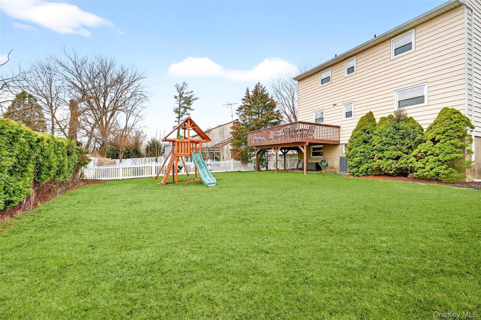 #3 photo, 959 Hartsdale Road, White Plains , NY 10607