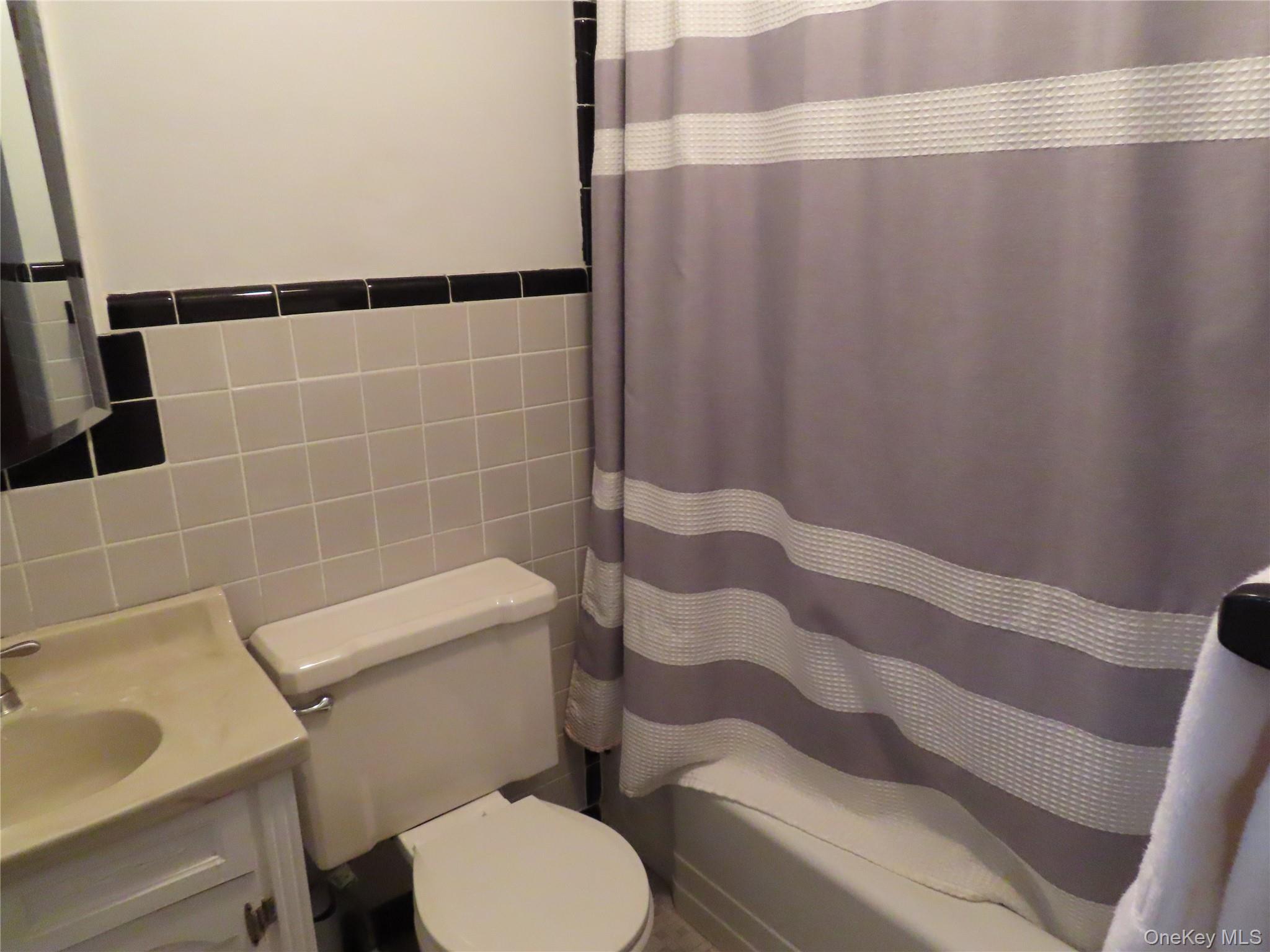 #17 photo, 3 Birch Street, Airmont , NY 10952