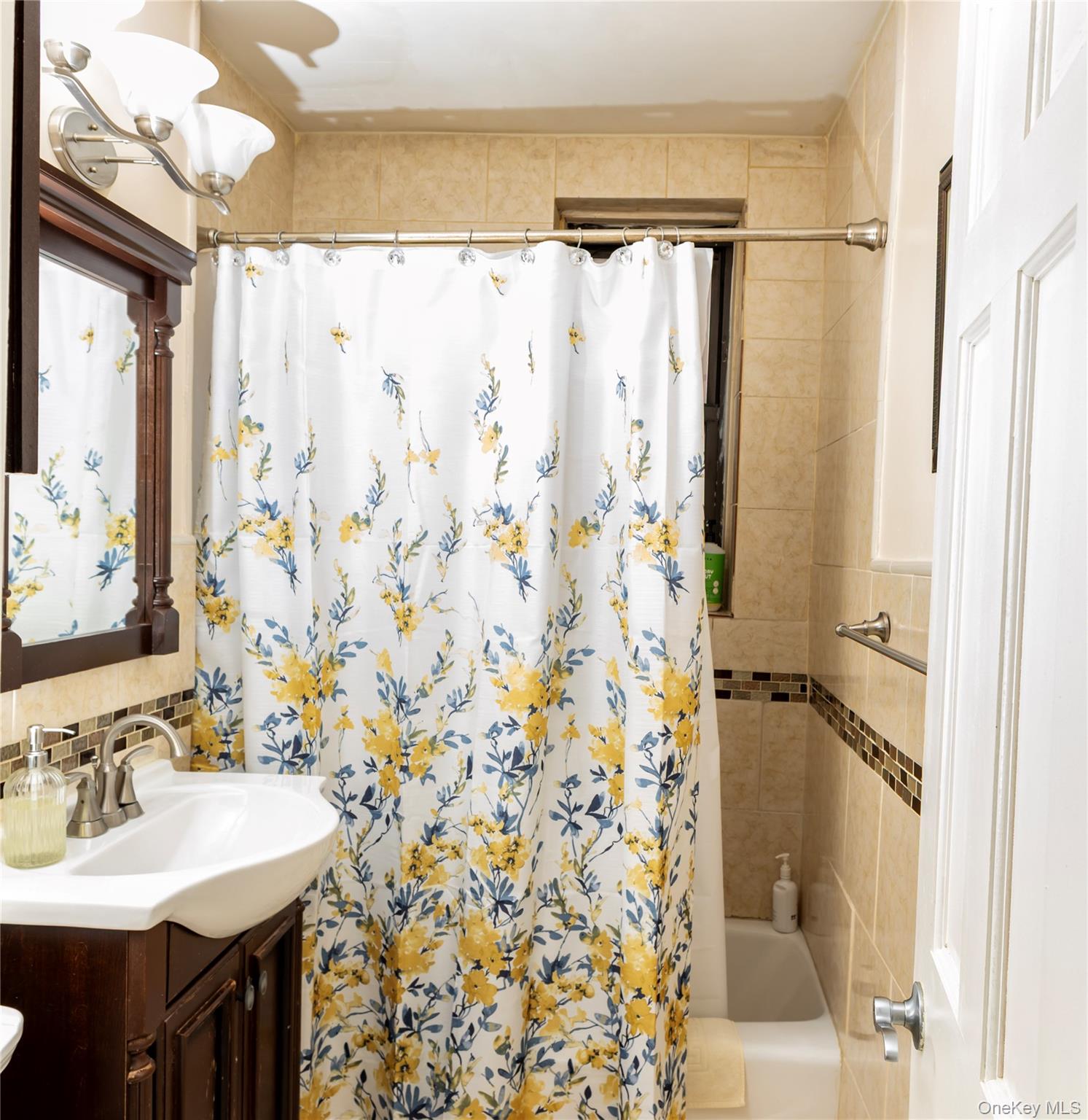 #11 photo, 3231 Barker Avenue, ব্রঙ্কস Bronx , NY 10467