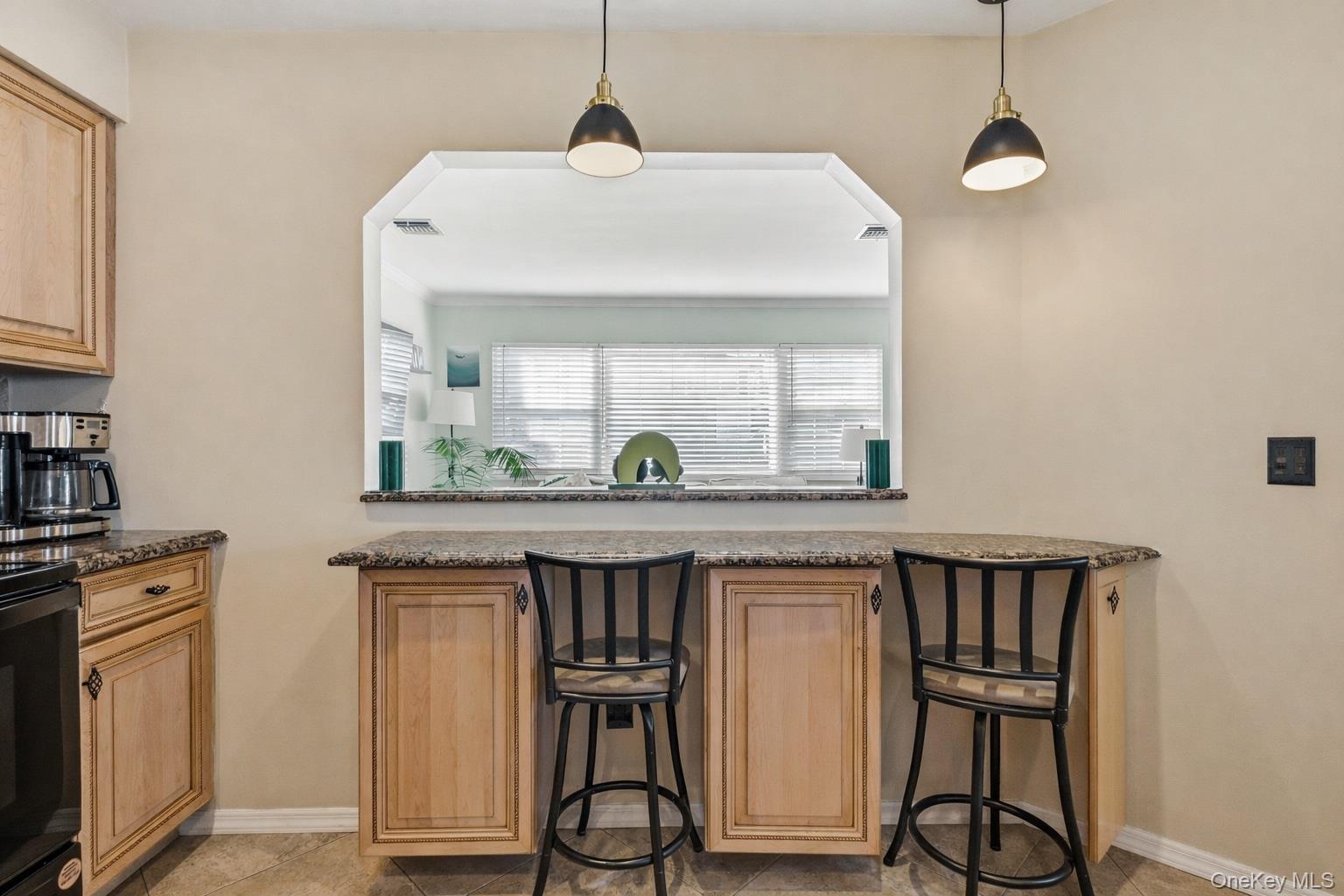 #8 photo, 1 Atlantic Avenue, নাসাউ কাউন্টি Farmingdale , NY 11735