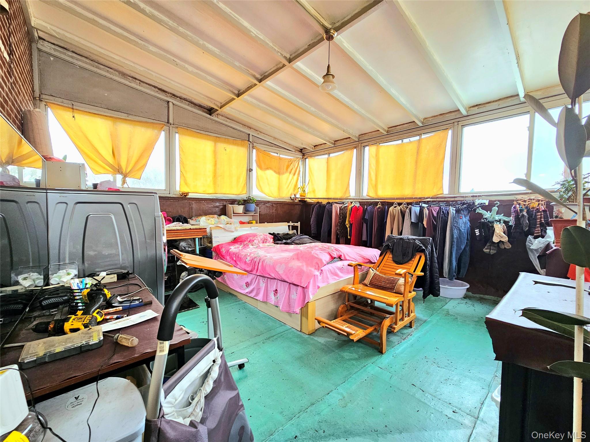 #14 photo, 99-18 Corona Avenue, कोरोना Corona , NY 11368