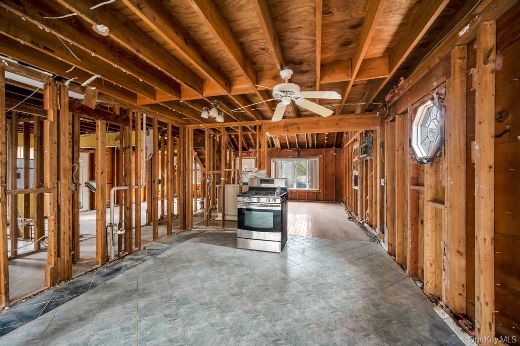 #17 photo, 34 Pinelawn Avenue, সাফোক কাউন্টি Shirley , NY 11967