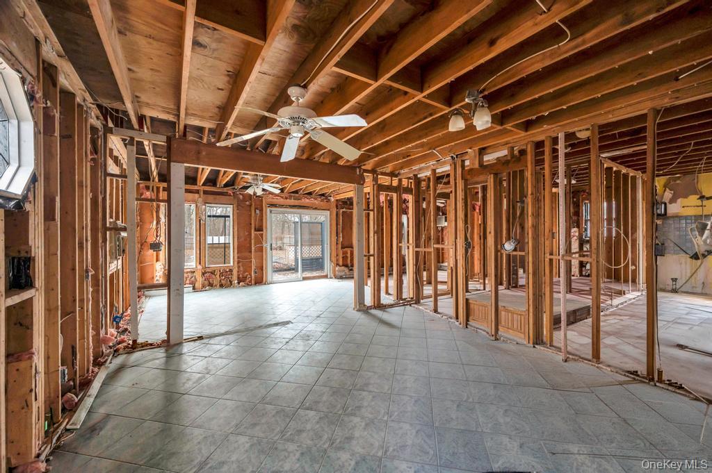 #18 photo, 34 Pinelawn Avenue, সাফোক কাউন্টি Shirley , NY 11967