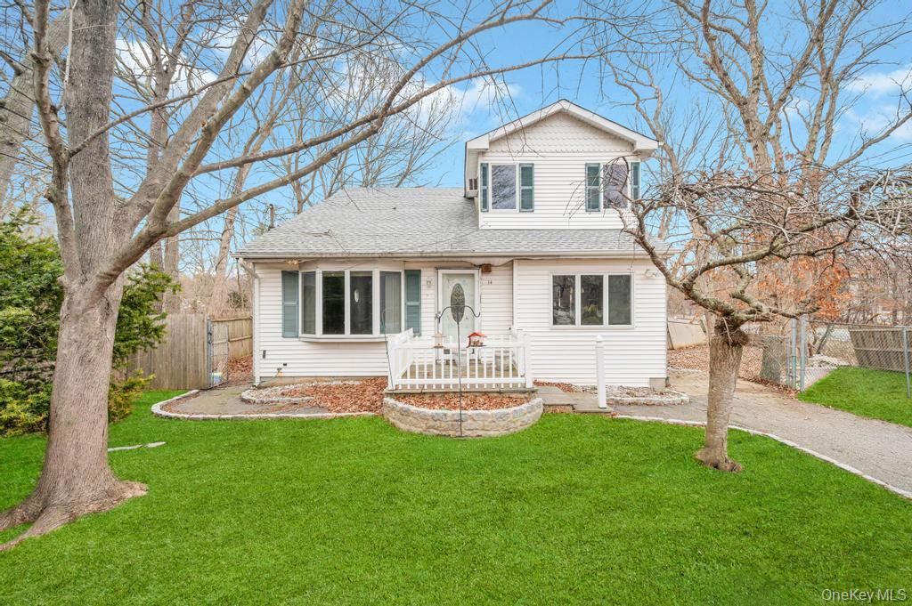 #2 photo, 34 Pinelawn Avenue, সাফোক কাউন্টি Shirley , NY 11967