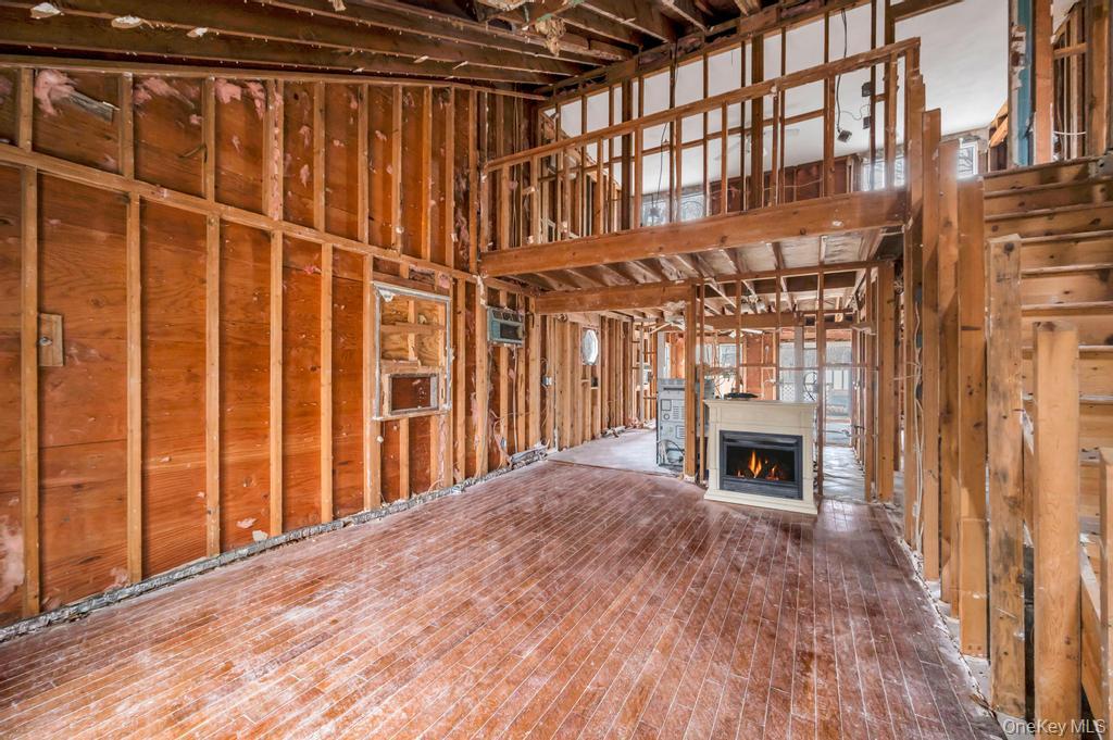 #4 photo, 34 Pinelawn Avenue, সাফোক কাউন্টি Shirley , NY 11967