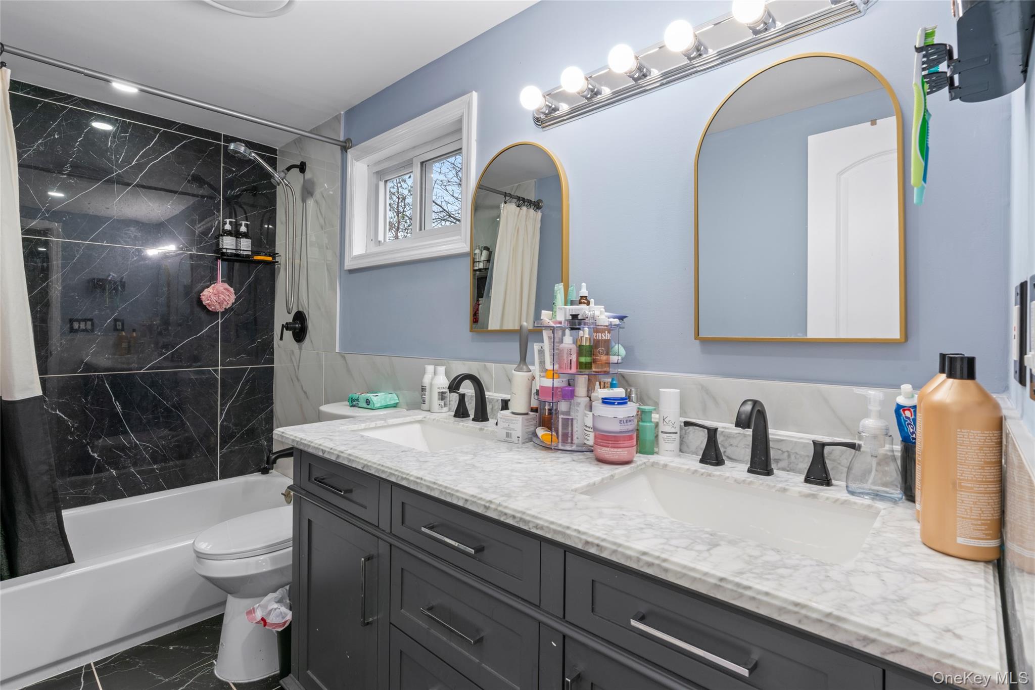 #18 photo, 1 Linden Street, সাফোক কাউন্টি Coram , NY 11727