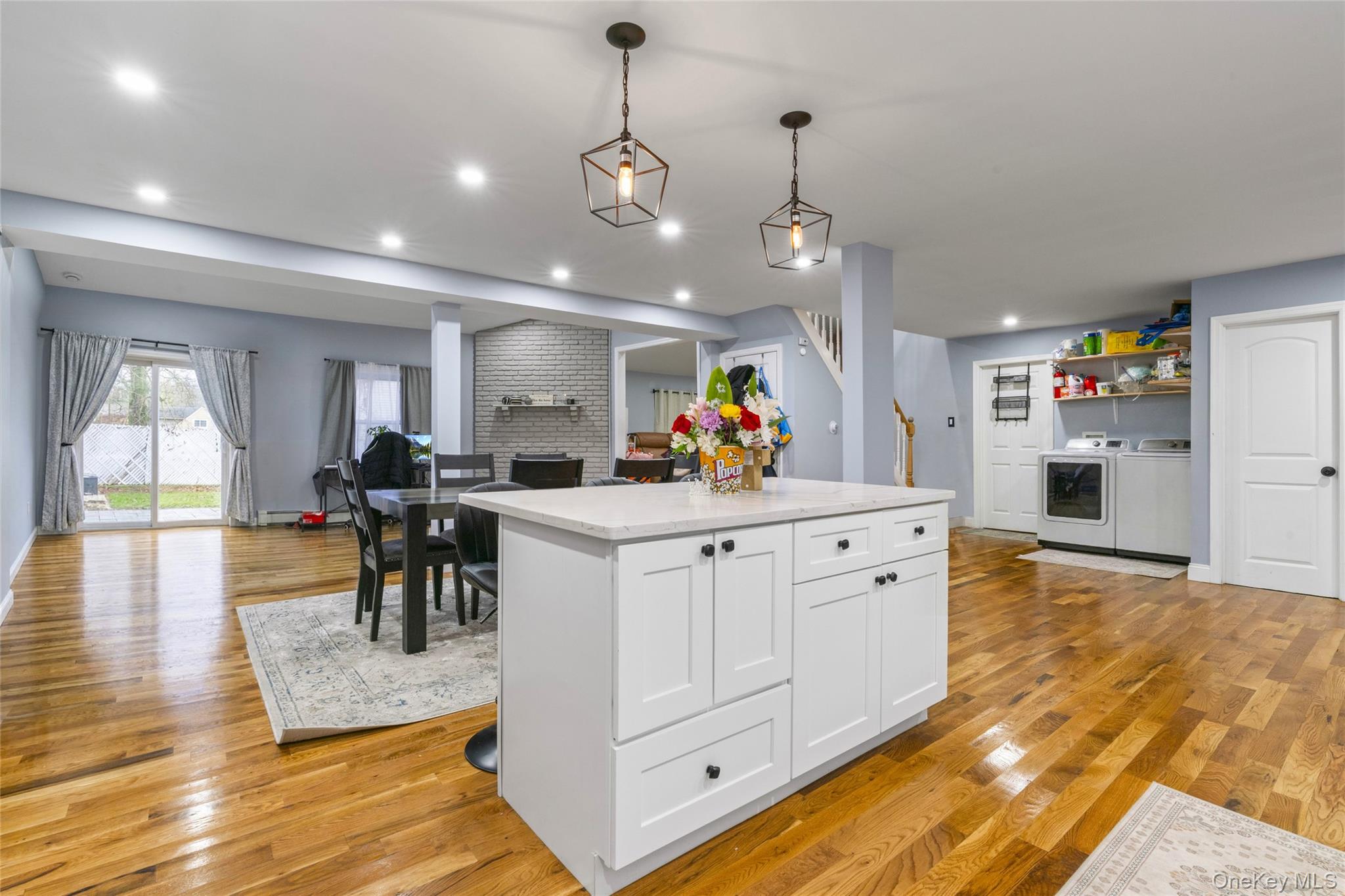 #4 photo, 1 Linden Street, সাফোক কাউন্টি Coram , NY 11727