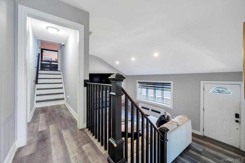 #11 photo, 221 Cedar Court, সাফোক কাউন্টি Copiague , NY 11726