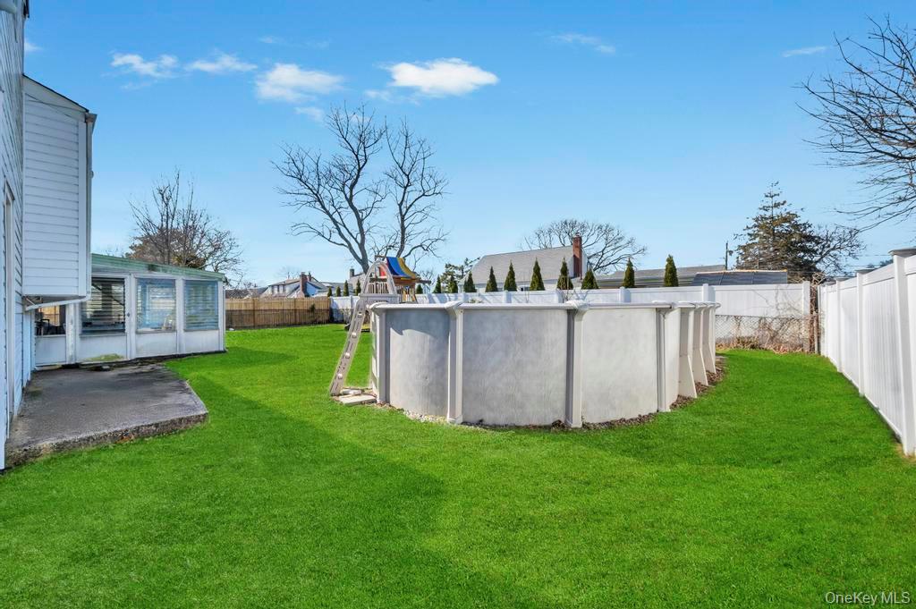 #8 photo, 221 Cedar Court, সাফোক কাউন্টি Copiague , NY 11726