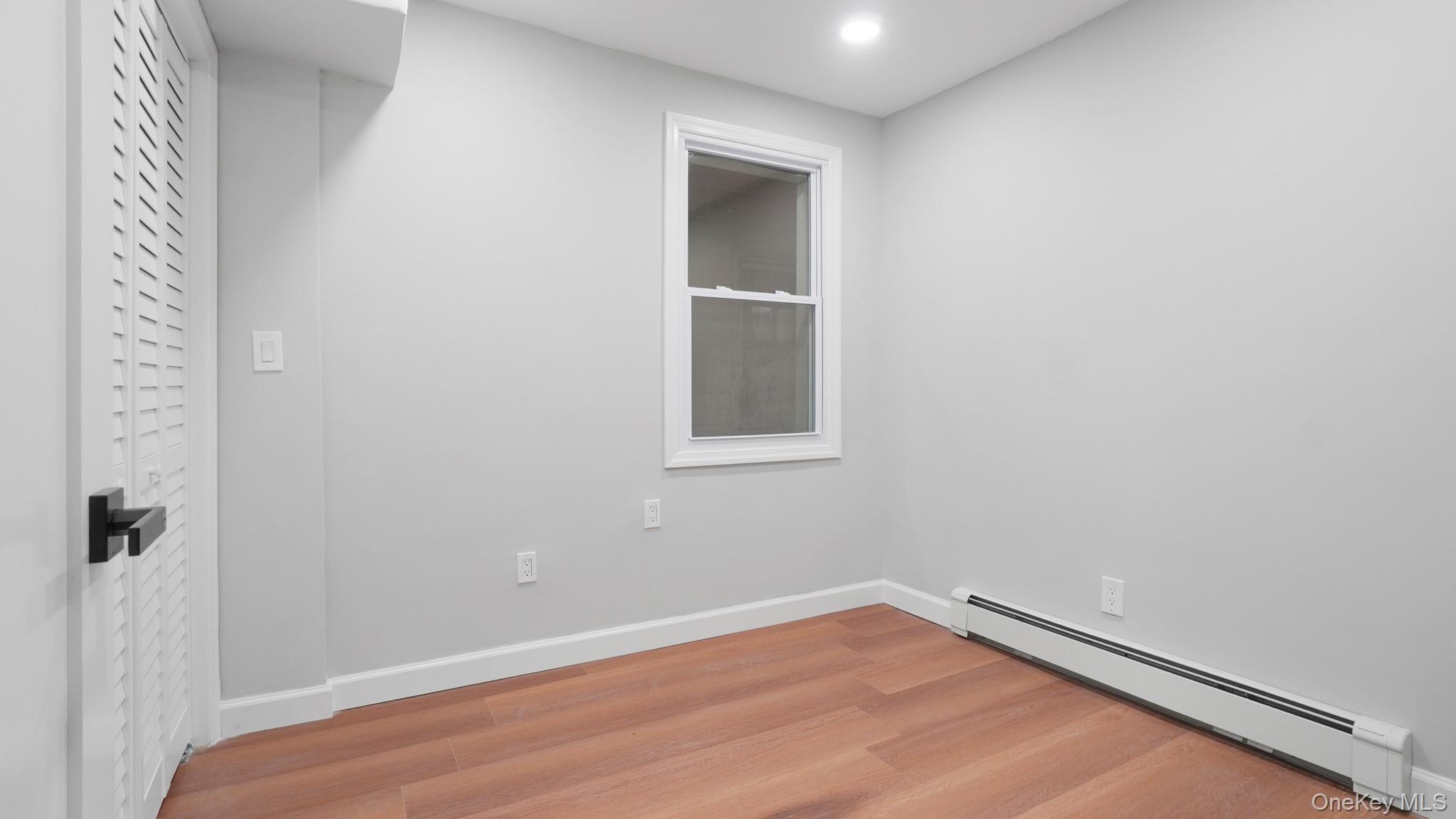 #7 photo, 107-46 120th Street, কুইন্‌স Richmond Hill S. , NY 11419