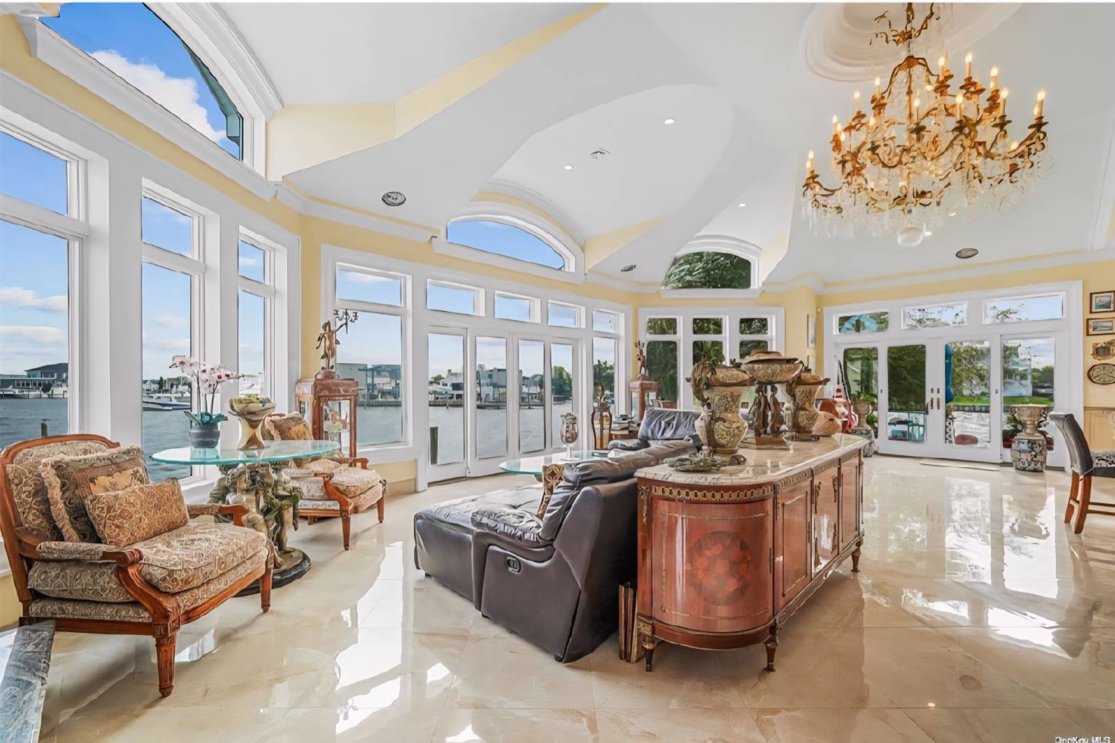 #7 photo, 238 West Islip Rd, সাফোক কাউন্টি West Islip , NY 11795