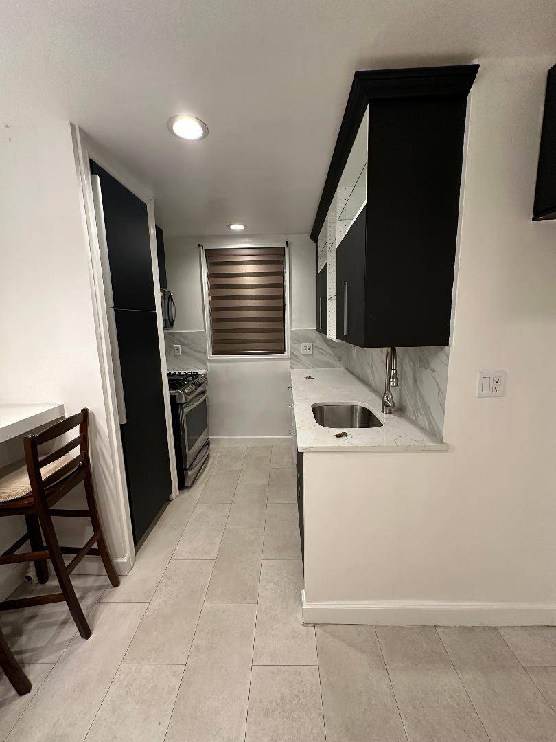 #21 photo, 14017 84th Dr, #2C, কুইন্‌স Briarwood , NY 11435