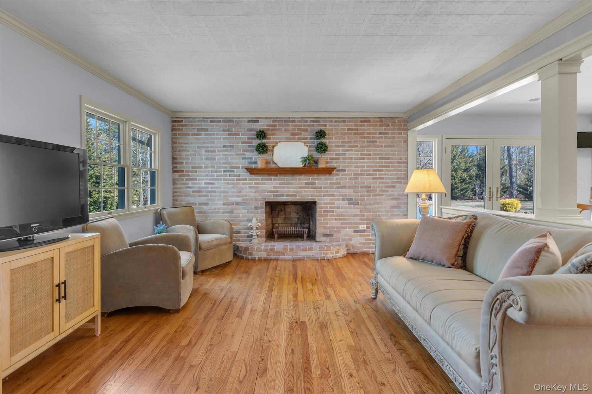 #10 photo, 3 Melrose Court, Dix Hills , NY 11746