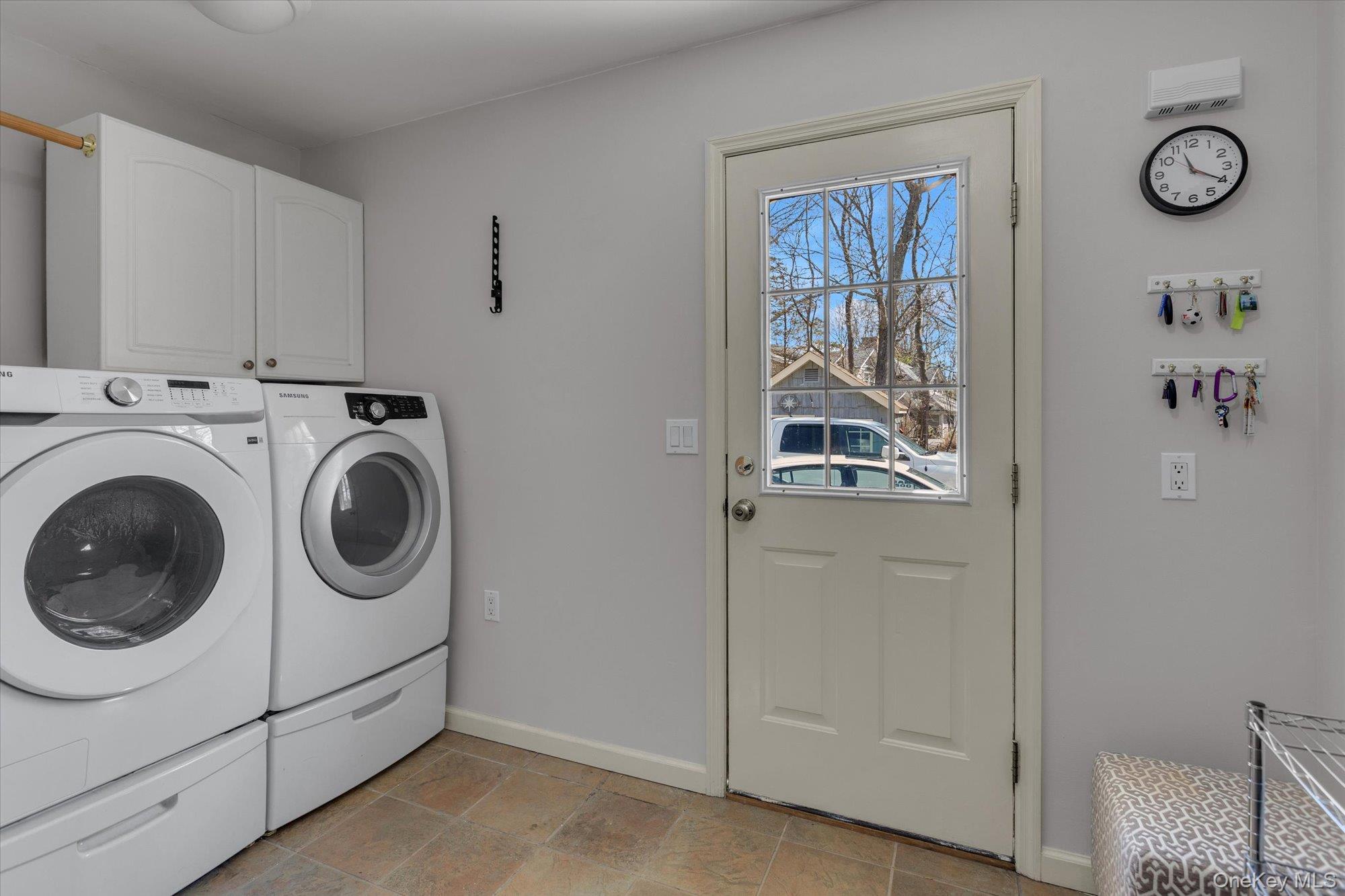 #18 photo, 3 Melrose Court, Dix Hills , NY 11746