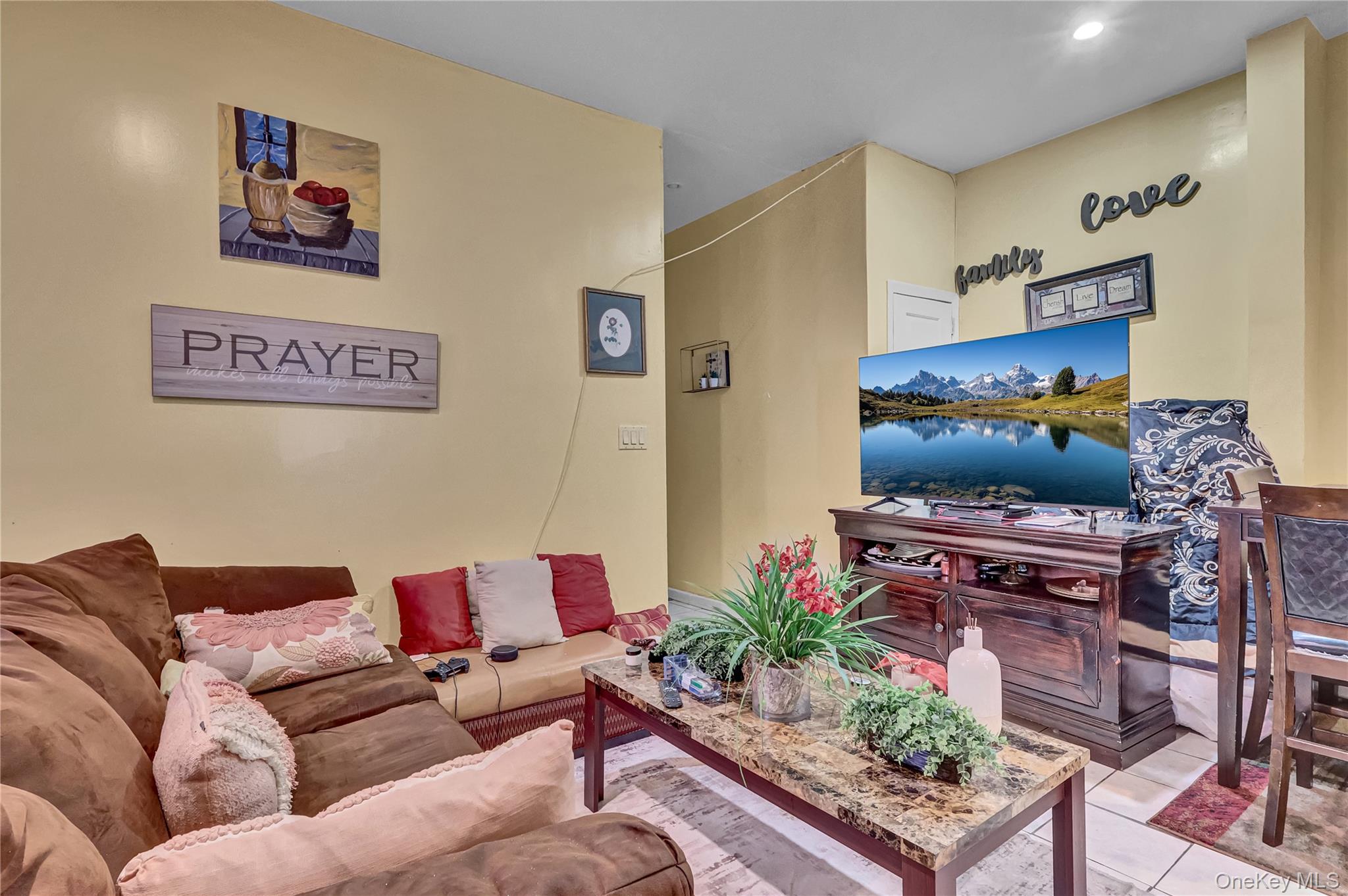 #9 photo, 21626 99th Avenue, क्वीन्स गाँव Queens Village , NY 11429