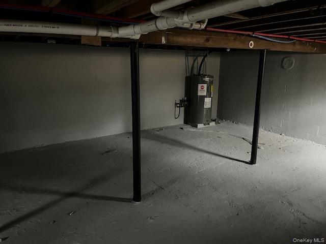 #19 photo, 53 Hawkins Avenue, Medford , NY 11763