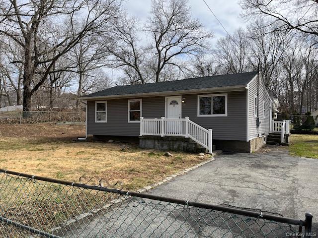#20 photo, 53 Hawkins Avenue, Medford , NY 11763