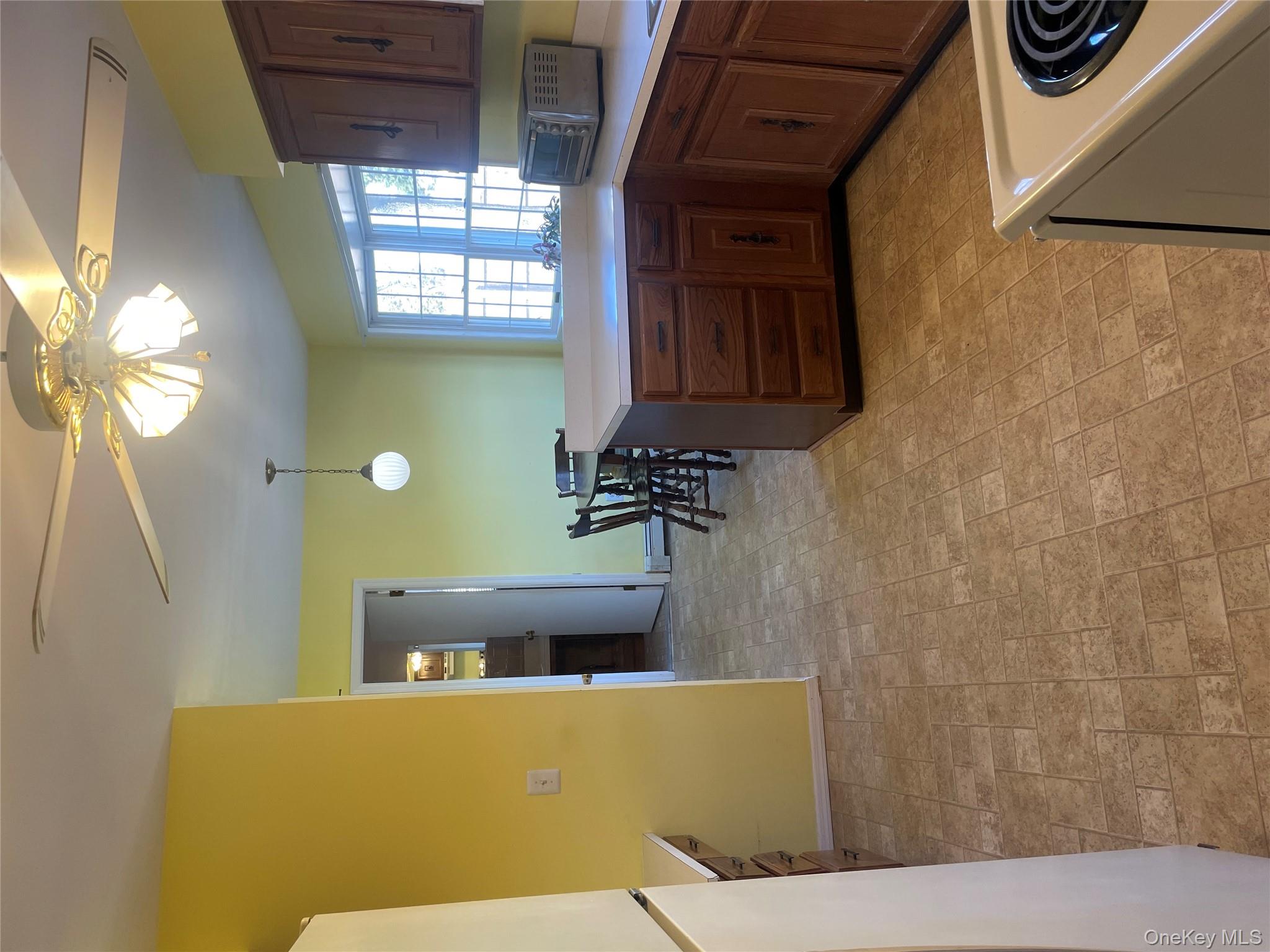 #8 photo, 185 Birch Road, সাফোক কাউন্টি Kings Park , NY 11754