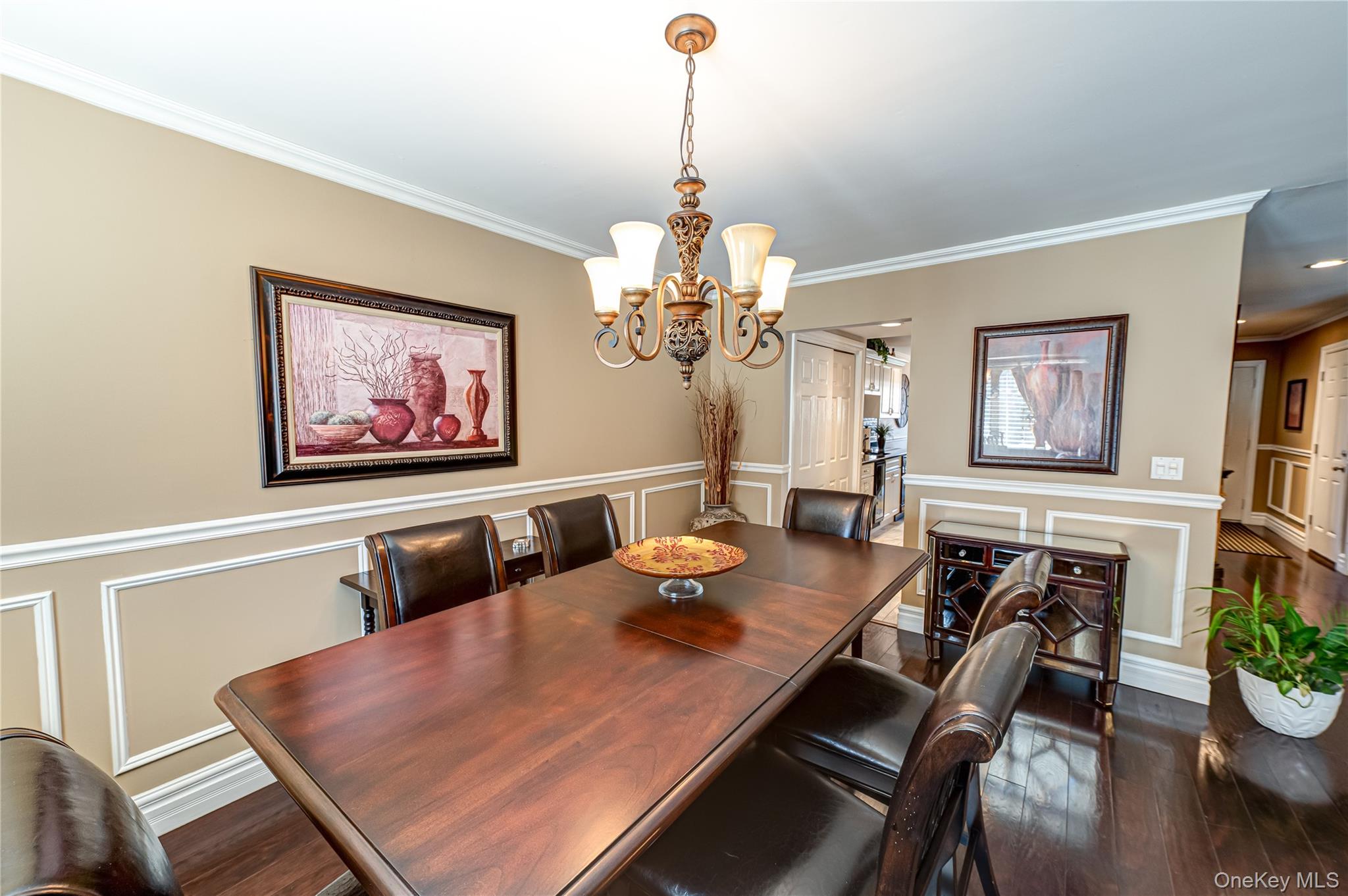 #12 photo, 240 Pond View Lane, Smithtown , NY 11787