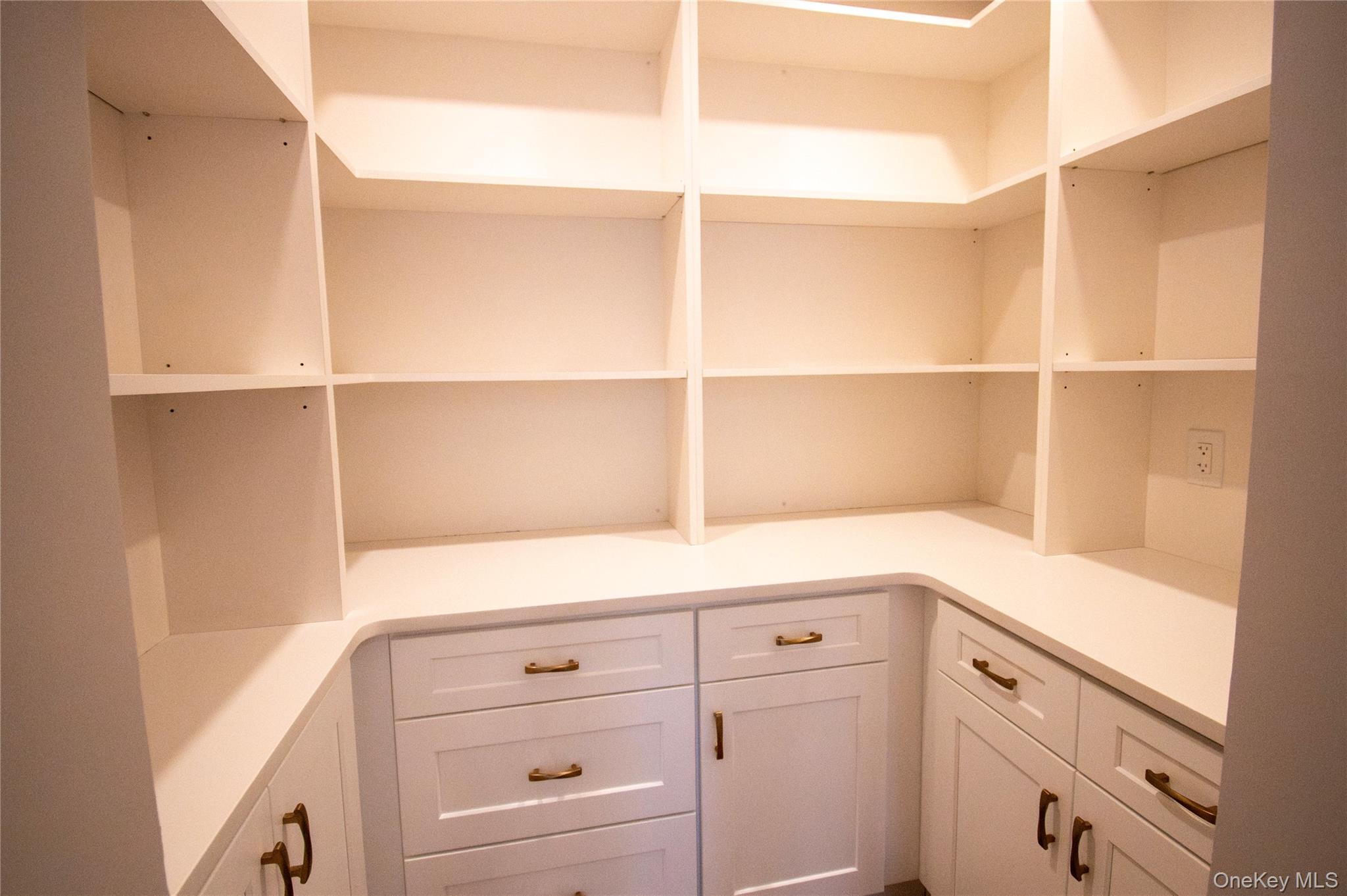 #8 photo, 3004 Harbor Street, Baldwin , NY 11510