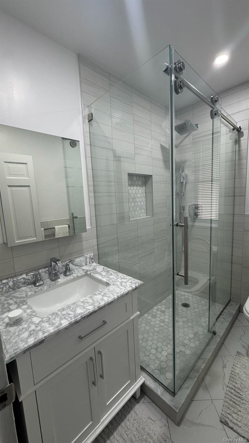 #3 photo, 305 Sixth Ave, Pelham , NY 10803