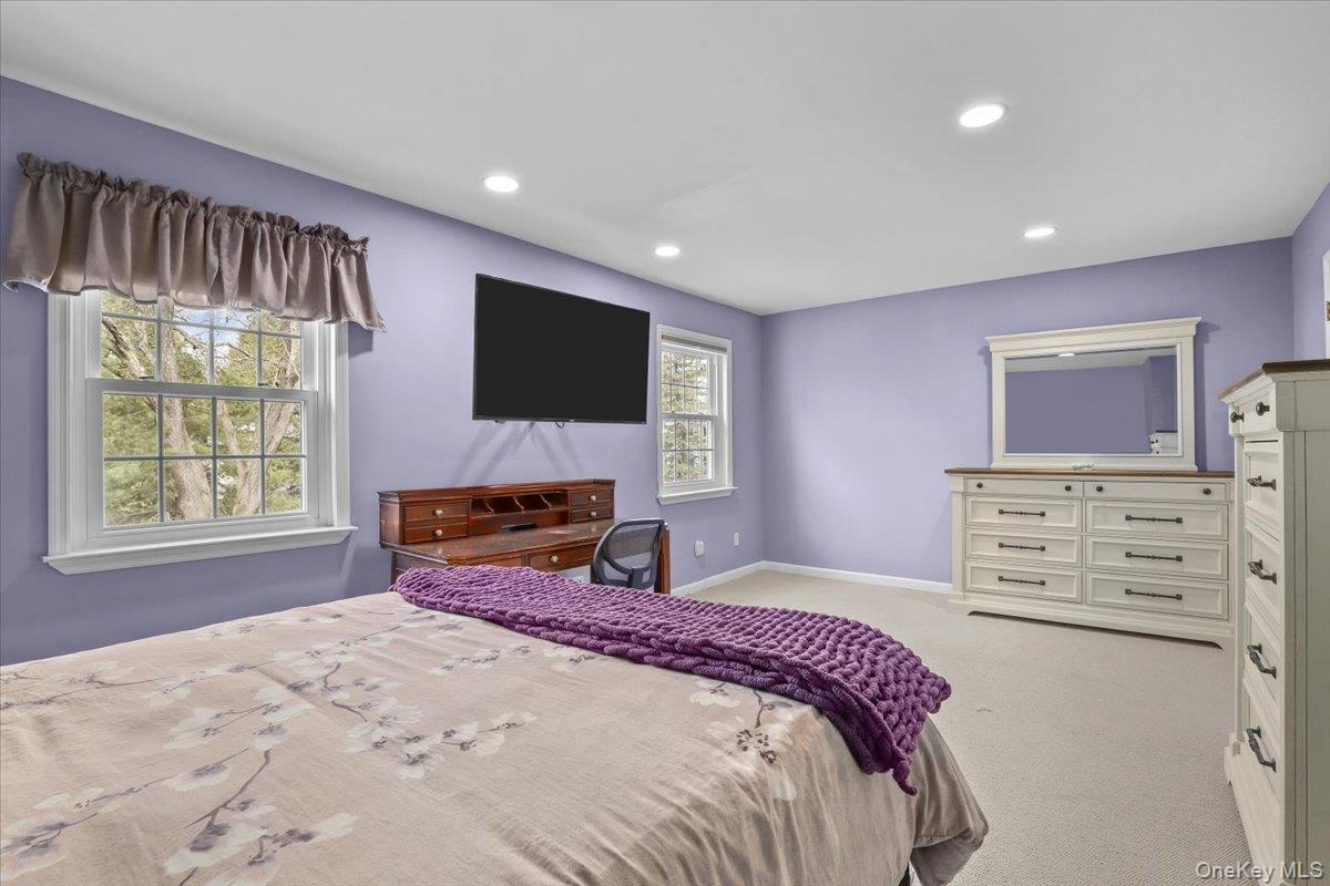 #10 photo, 119 Willow Court, Cross River , NY 10518