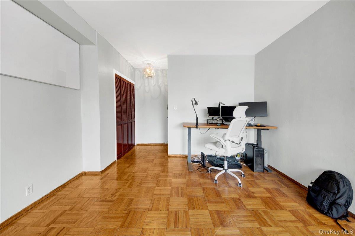 #18 photo, 6 Fordham Hill Oval, ব্রঙ্কস Bronx , NY 10468