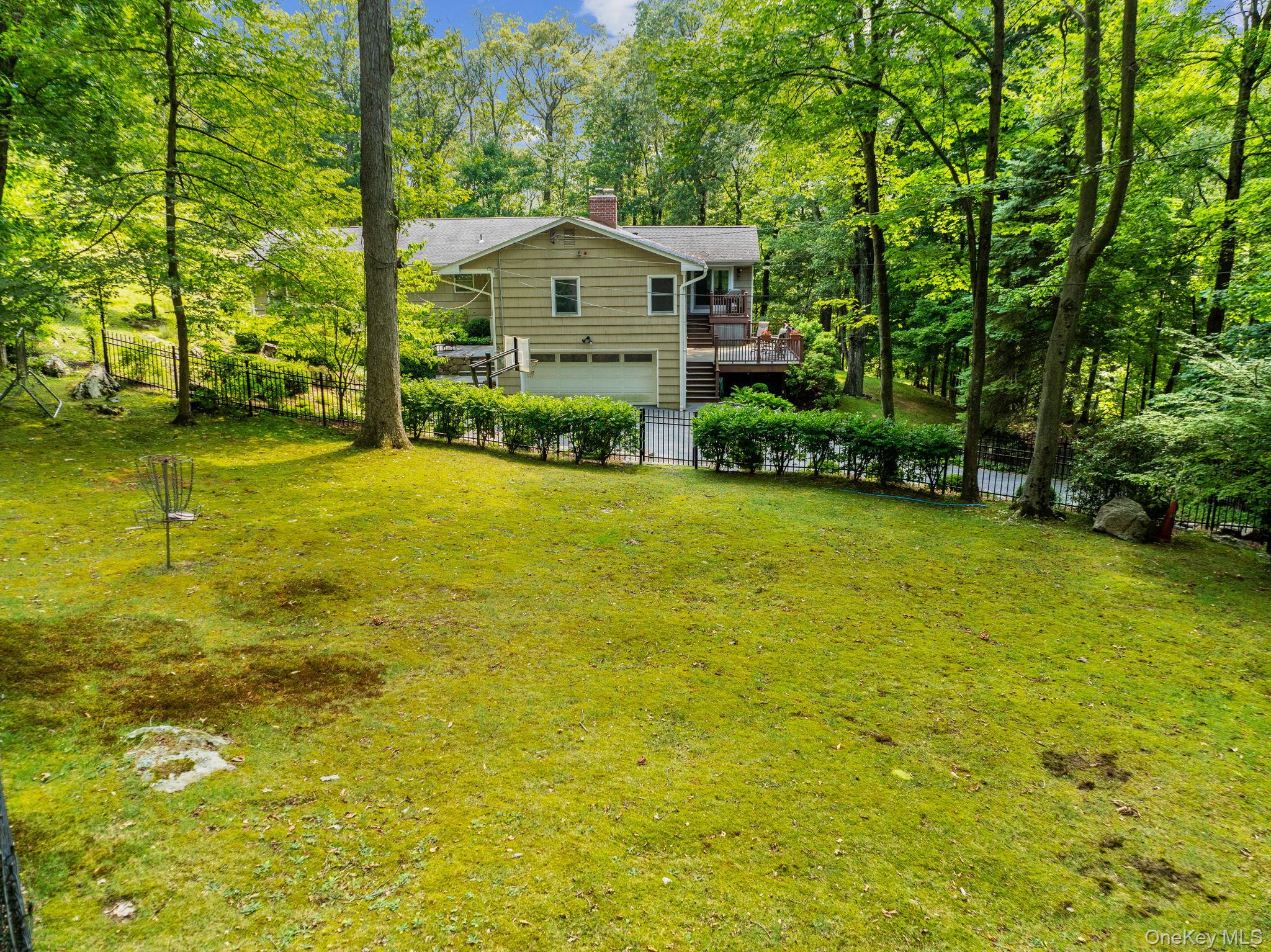 #7 photo, 39 Mayberry Road, Chappaqua , NY 10514