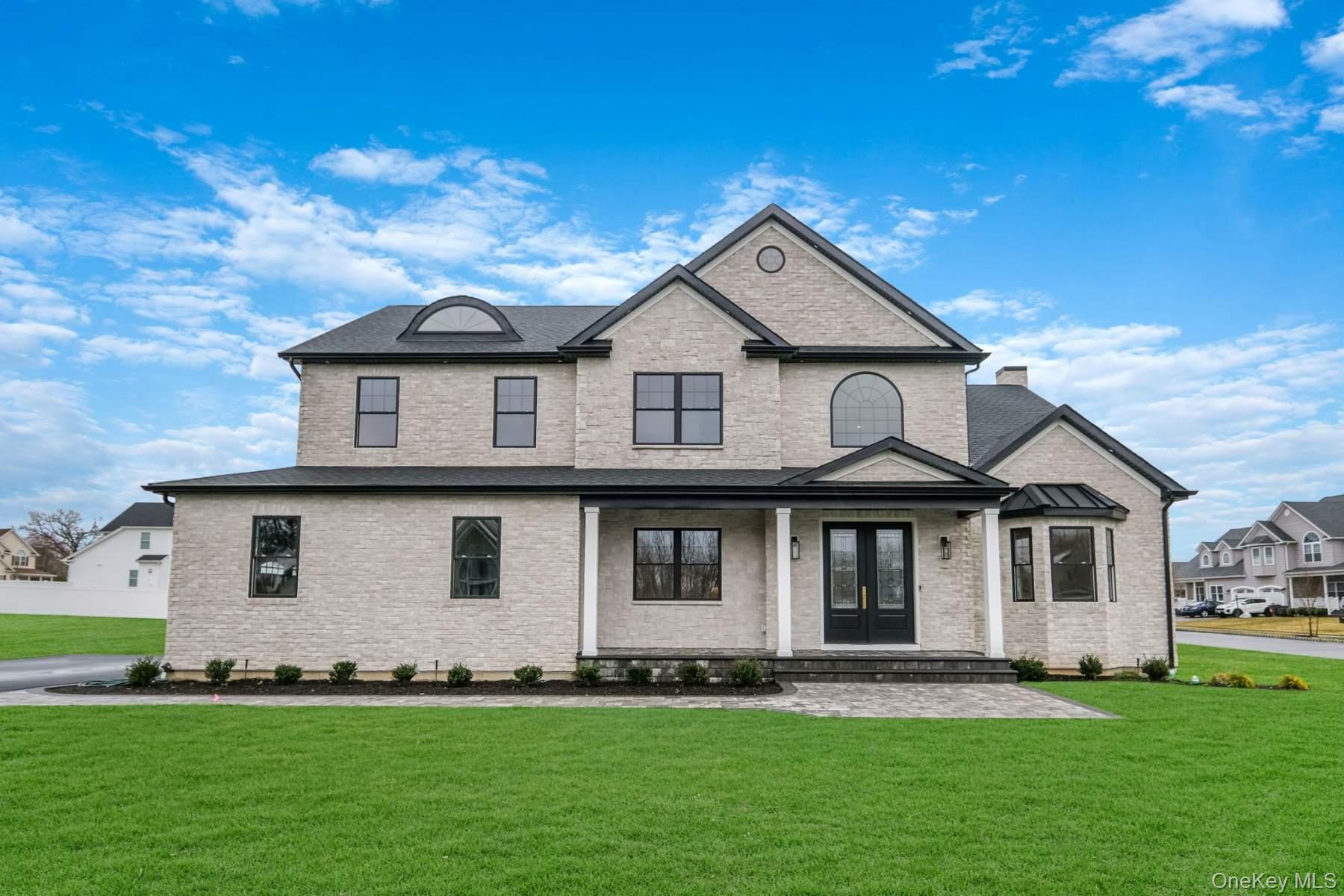 #1 photo, 457 Pond Path, সাফোক কাউন্টি East Setauket , NY 11733