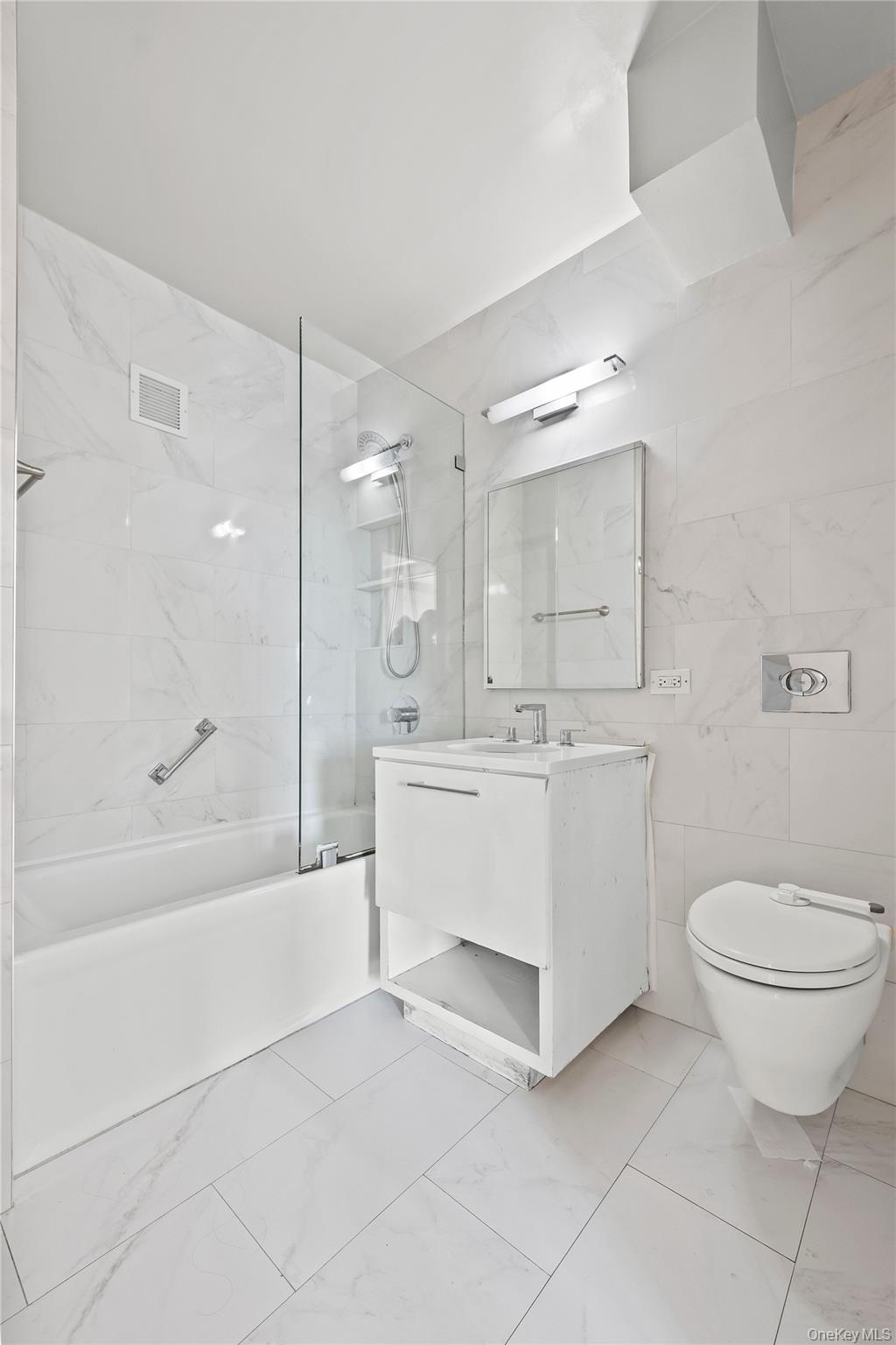 #2 photo, 107-40 queens Boulevard, কুইন্‌স Forest Hills , NY 11375