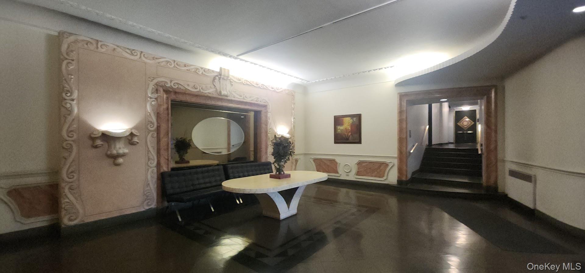 #11 photo, 6361 99th Street, কুইন্‌স Rego Park , NY 11374