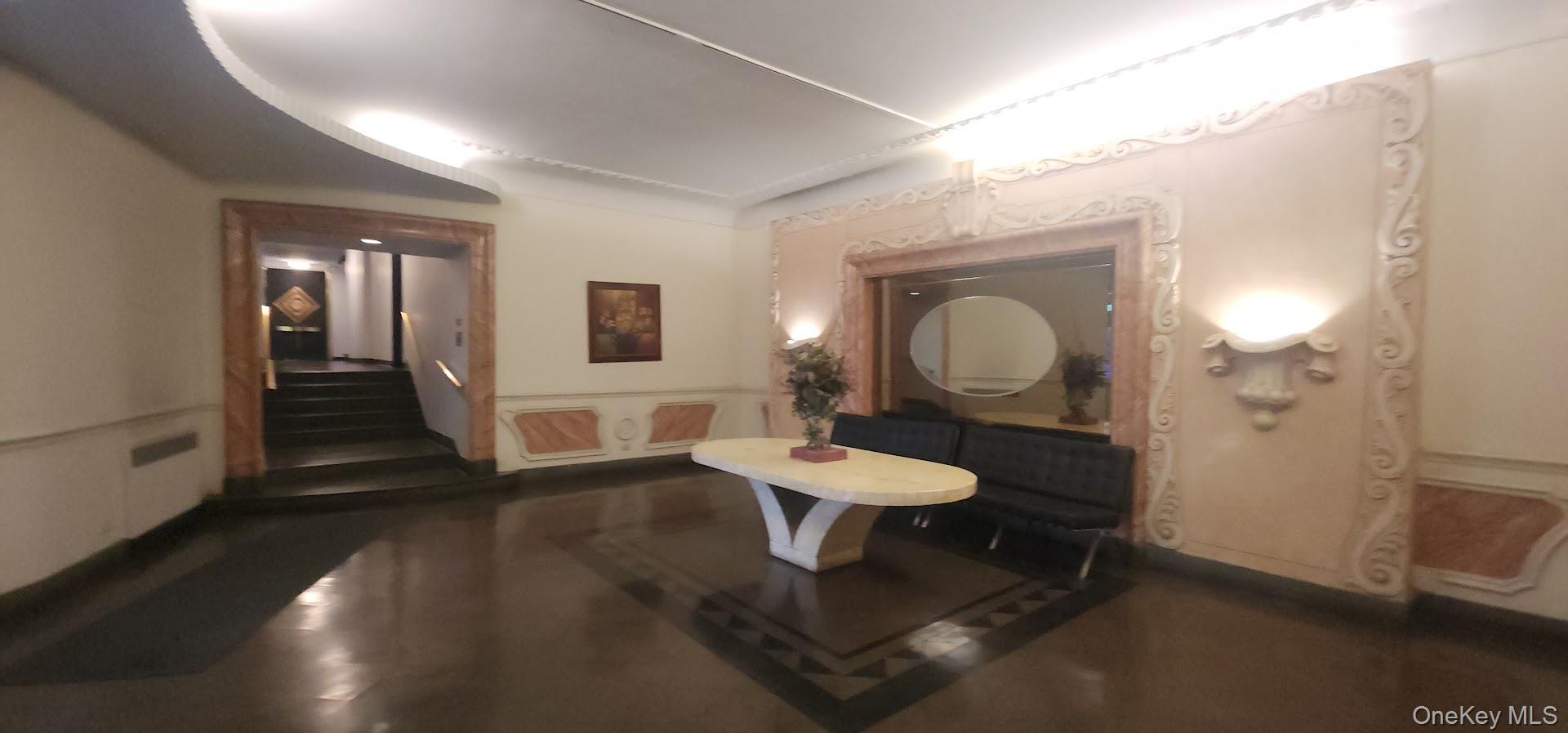 #2 photo, 6361 99th Street, কুইন্‌স Rego Park , NY 11374