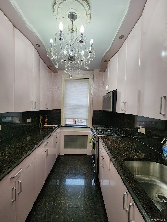 #3 photo, 6361 99th Street, কুইন্‌স Rego Park , NY 11374