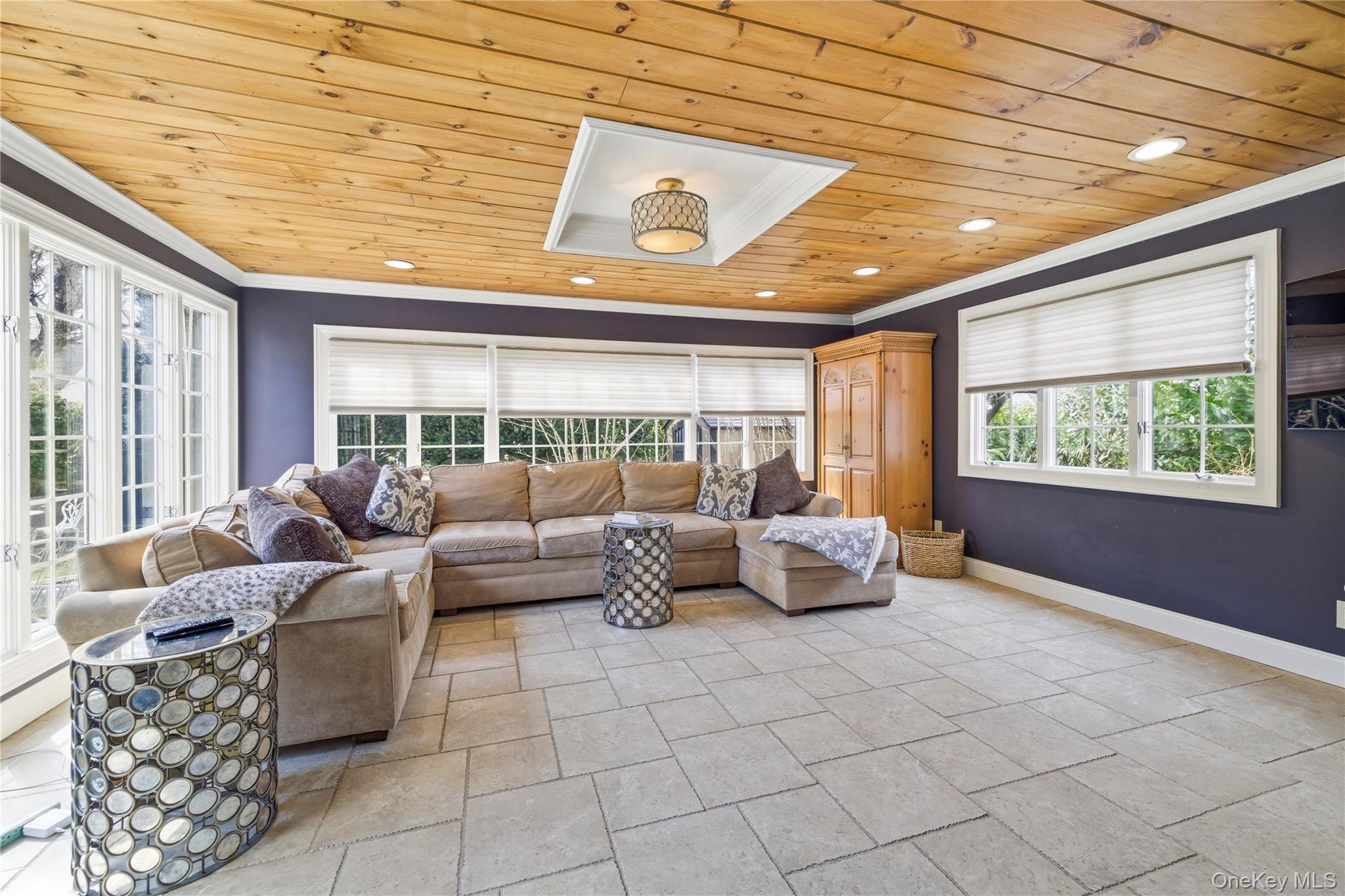 #11 photo, 43 Webster Street, מחוז נסאו Malverne , NY 11565